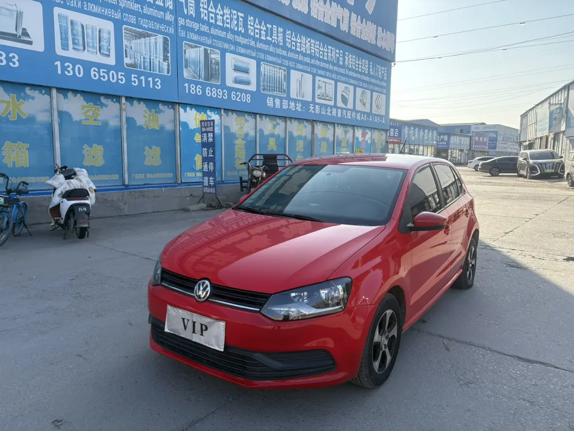 Volkswagen Polo  из Китая