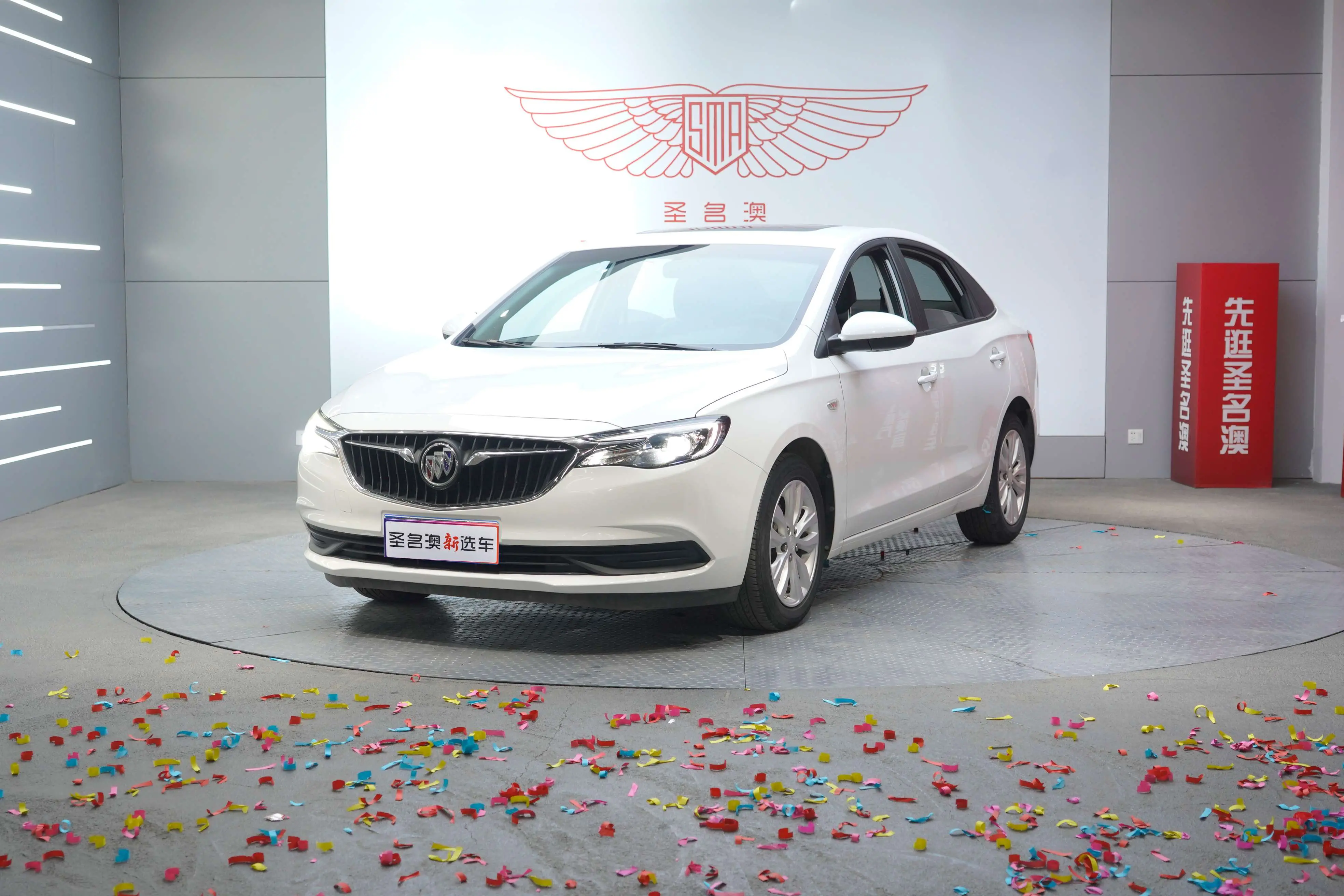 Buick Yinglang  из Китая