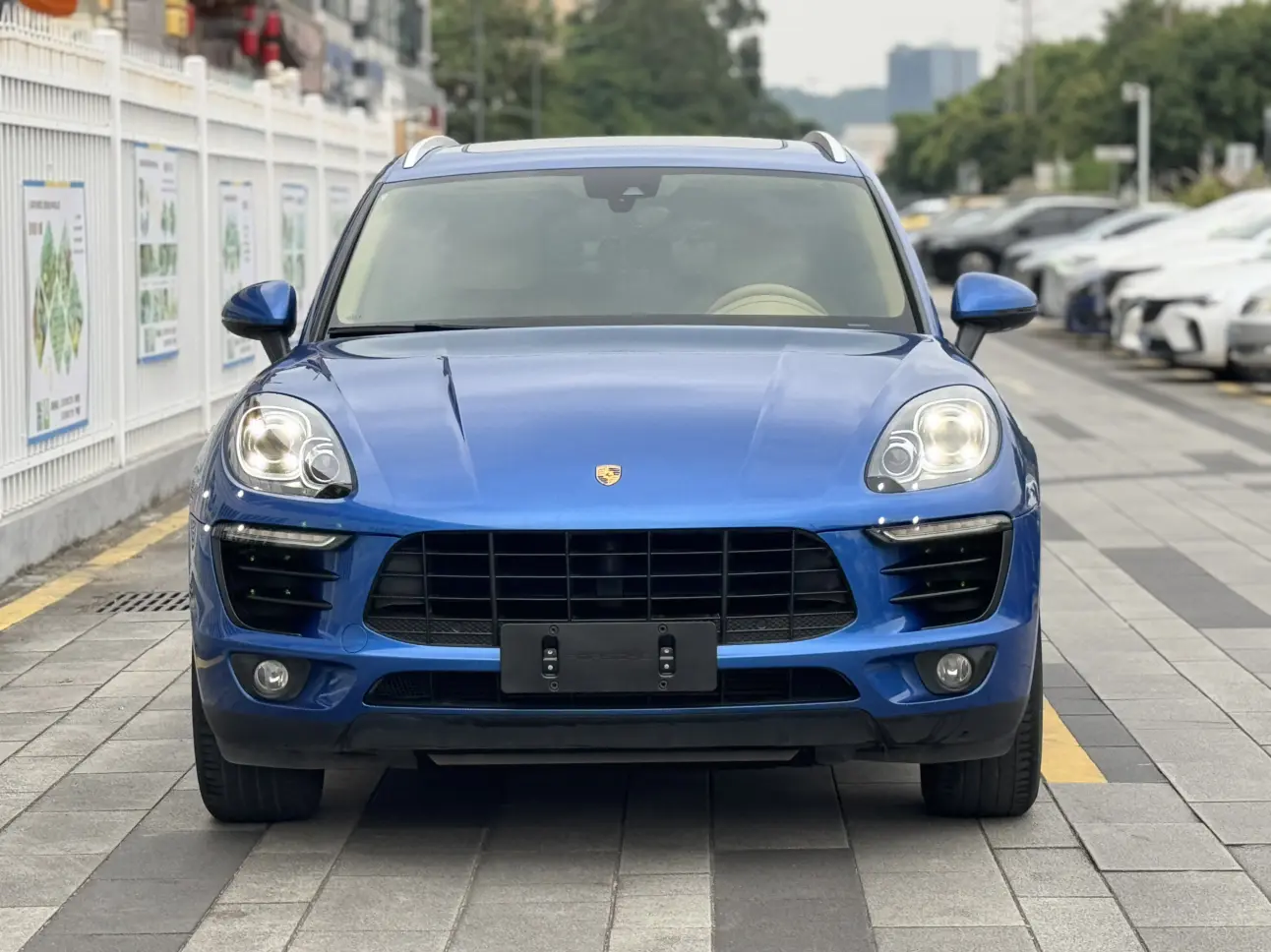 Porsche Macan  из Китая