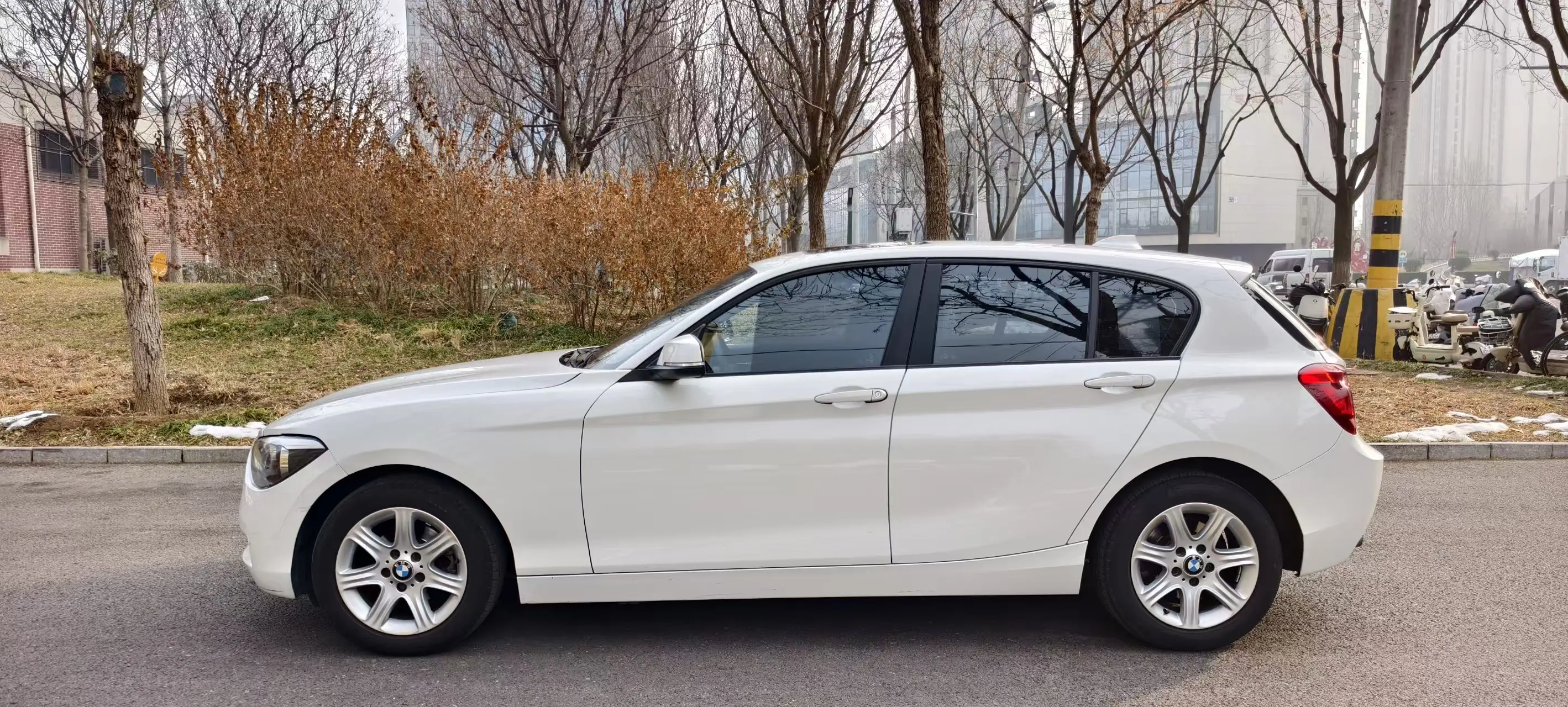 BMW 1 Series  из Китая