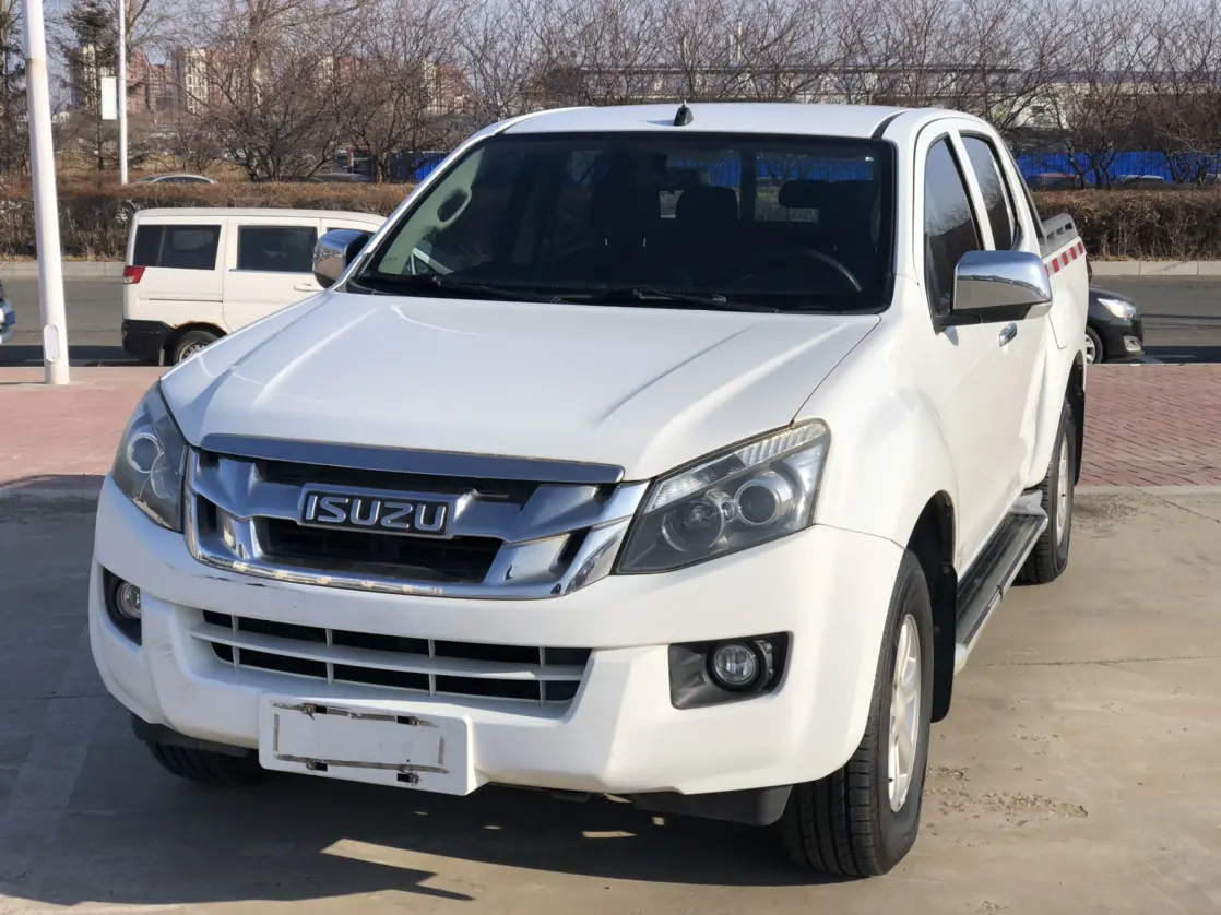 Isuzu D-MAX  из Китая
