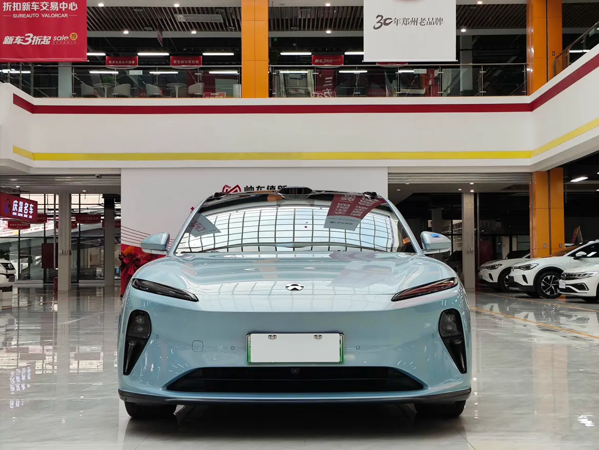 NIO ET5T  из Китая