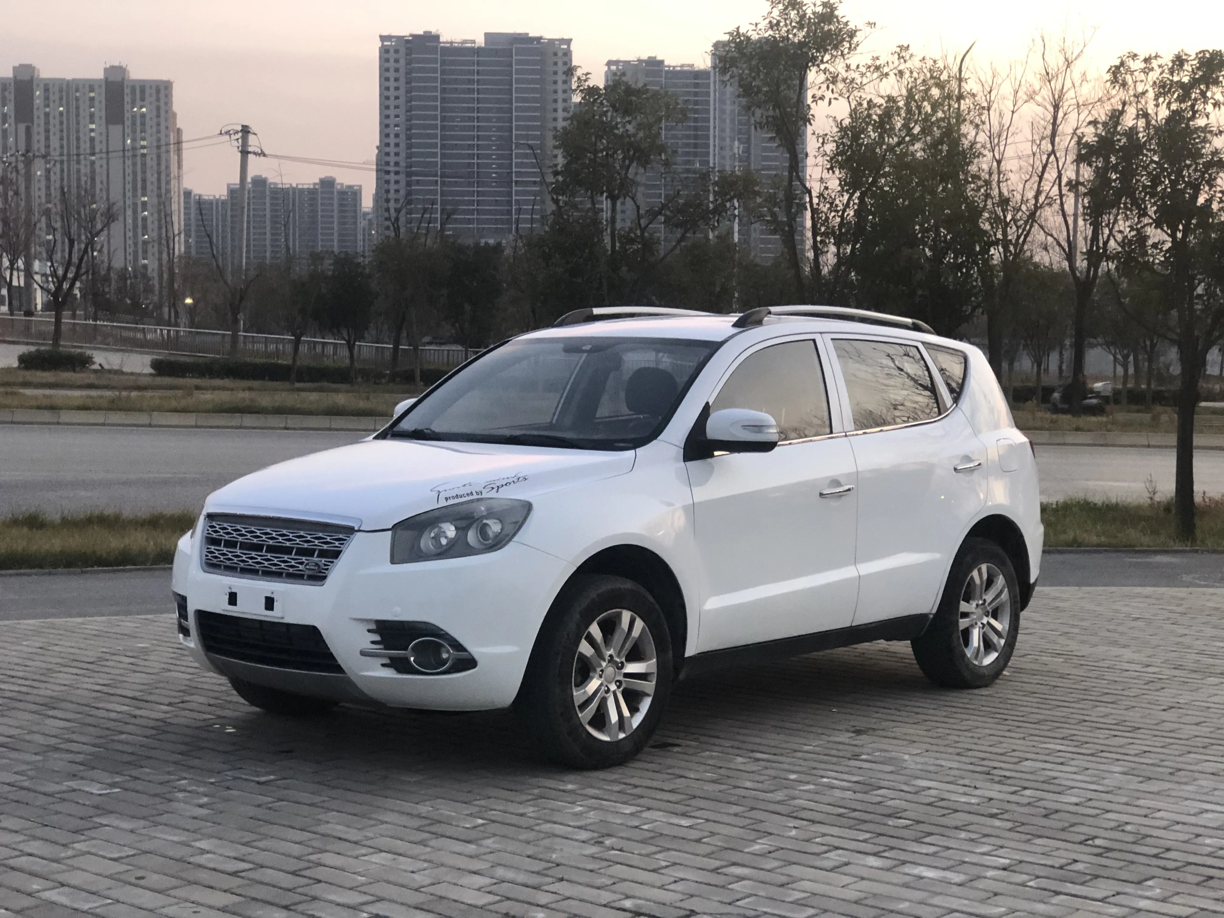 Geely GX7  из Китая