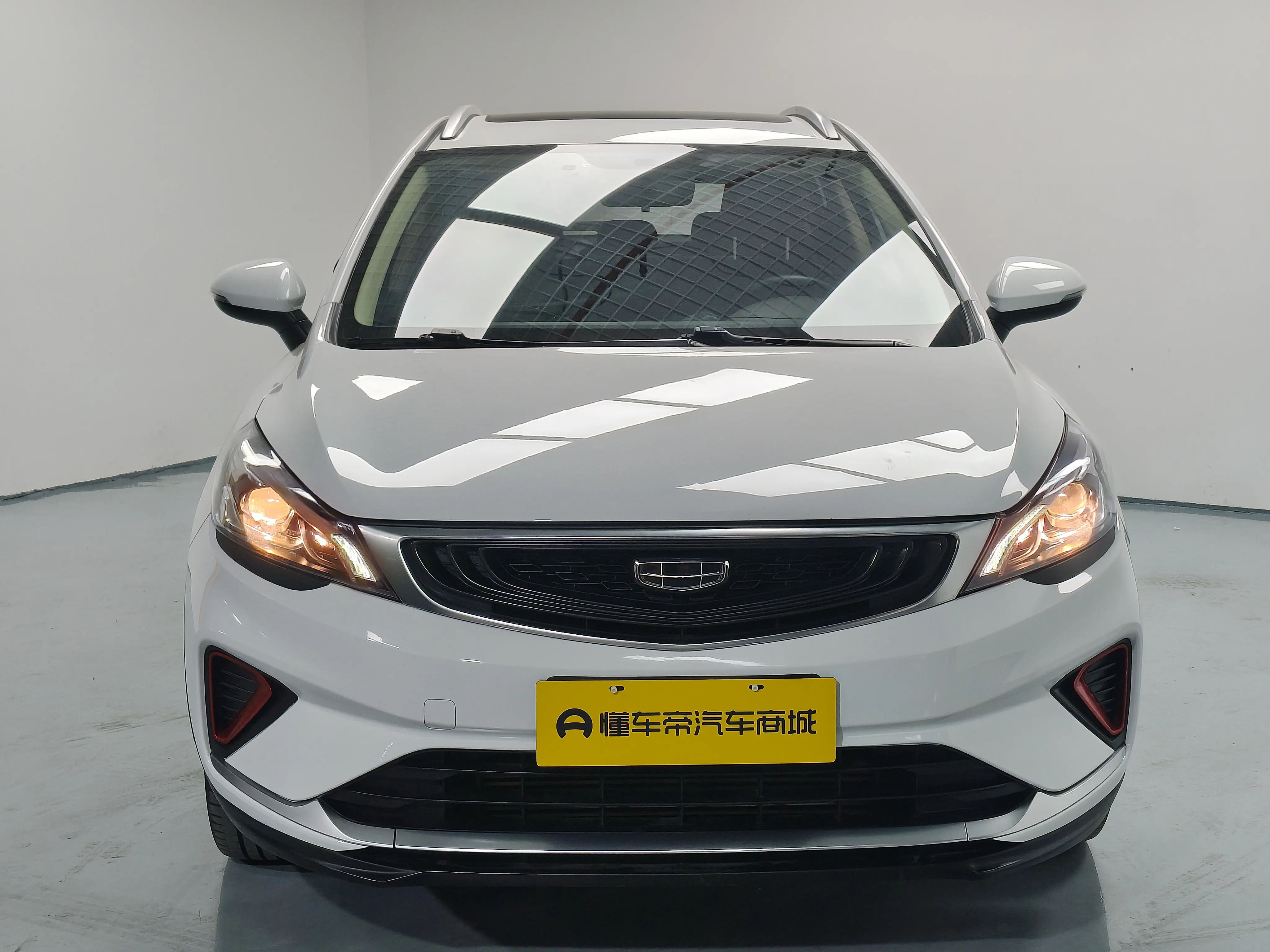 Geely Emgrand GS  из Китая