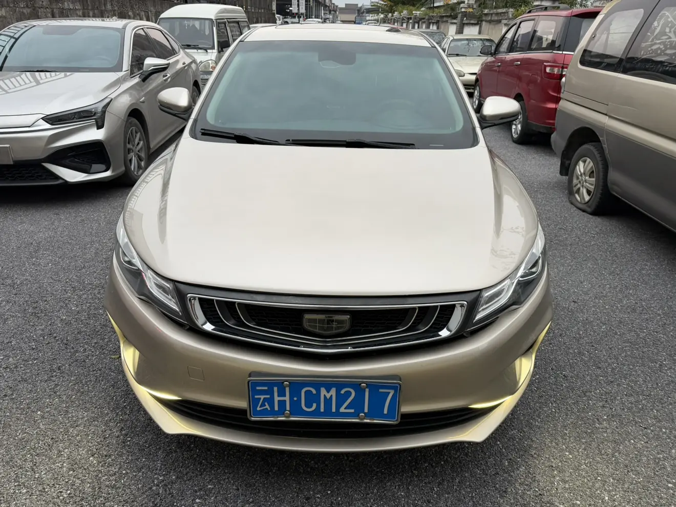 Geely Emgrand GL  из Китая