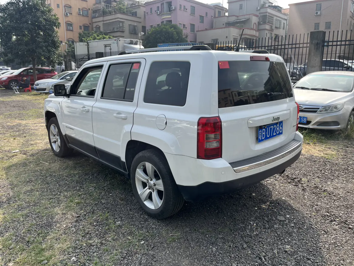 Jeep Freelancer  из Китая