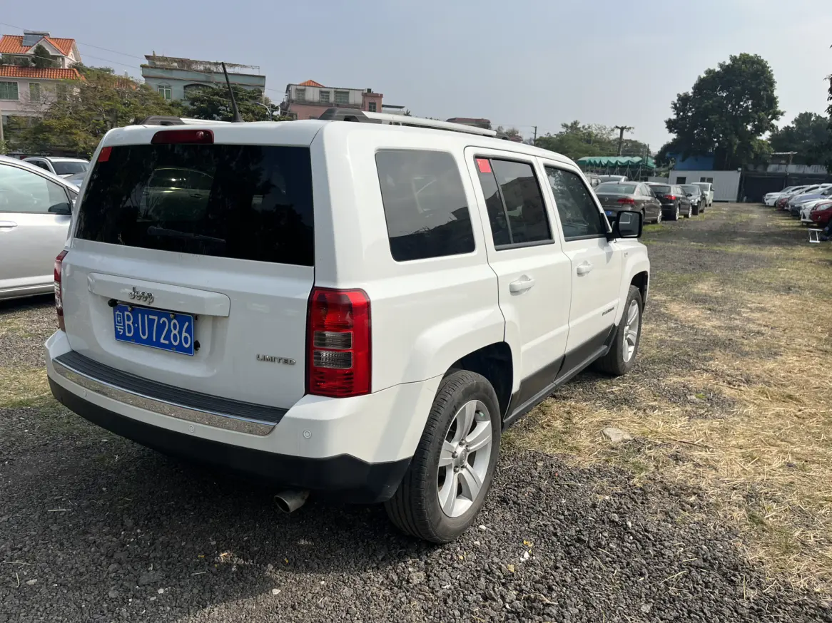 Jeep Freelancer  из Китая