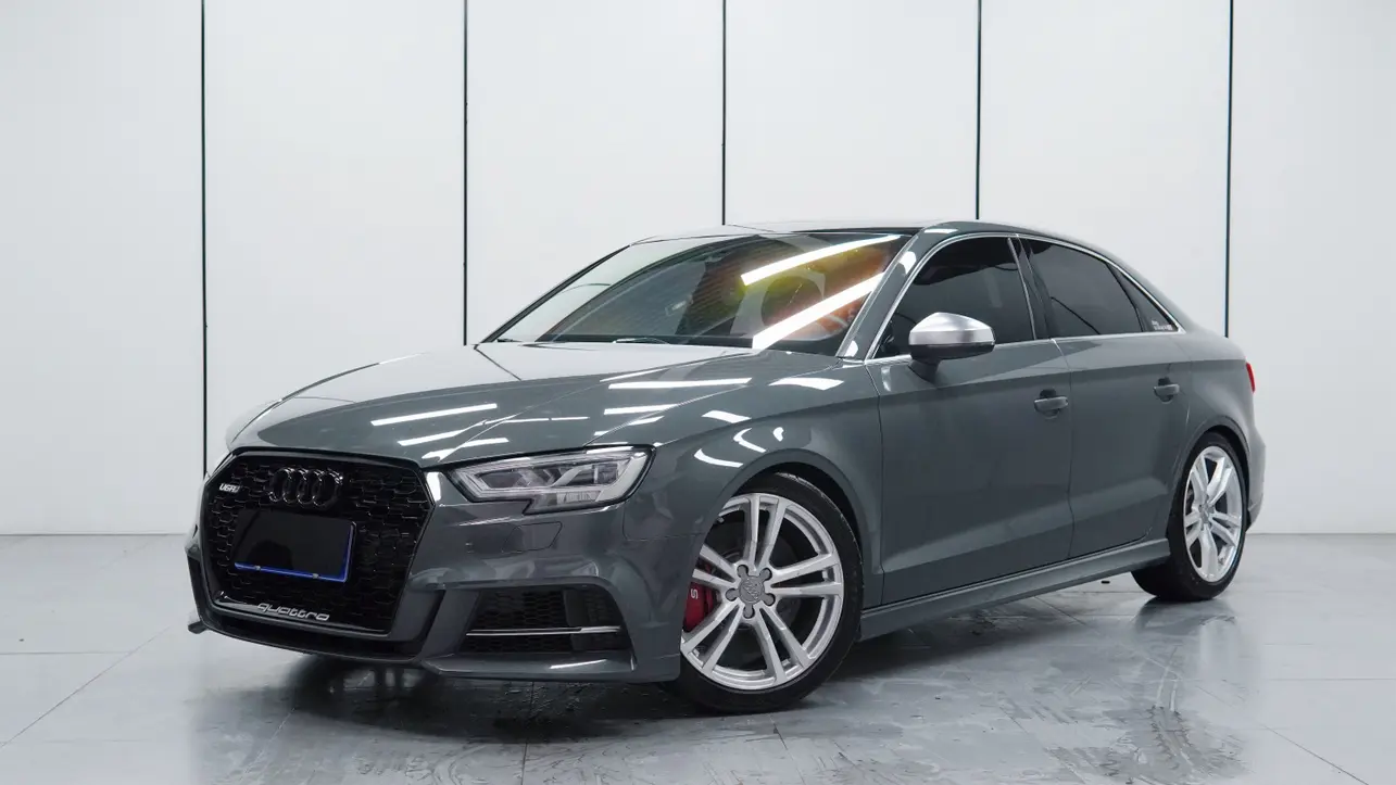 Audi S3  из Китая