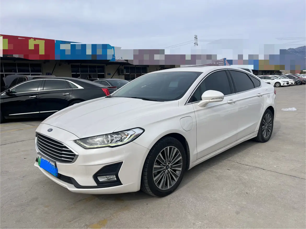Ford Mondeo PHEV  из Китая