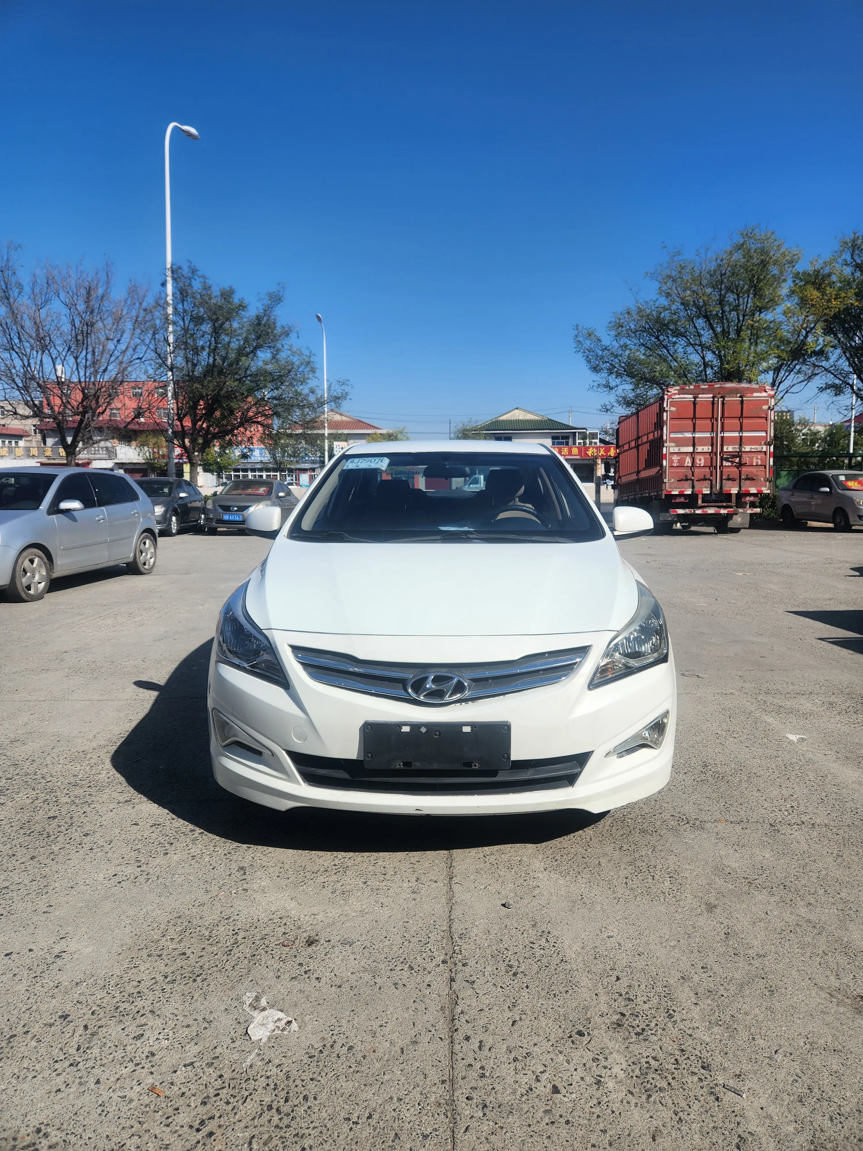 Hyundai Verna (Rena)  из Китая