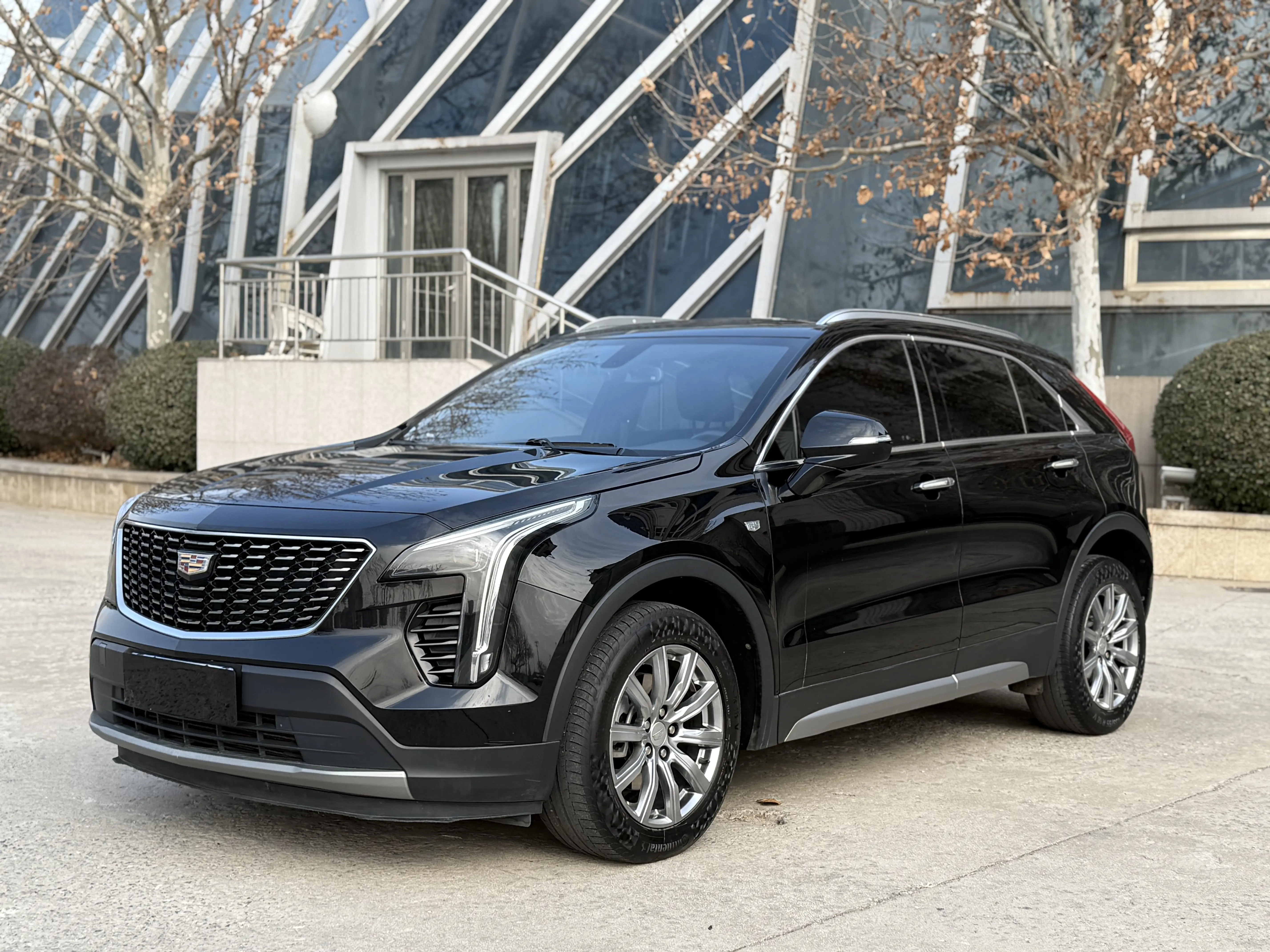 Cadillac XT4  из Китая