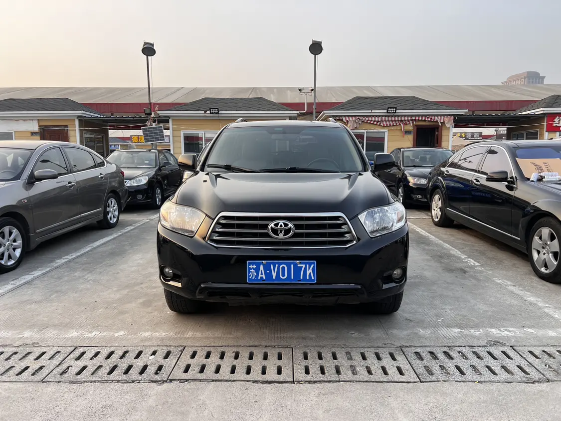 Toyota Highlander  из Китая