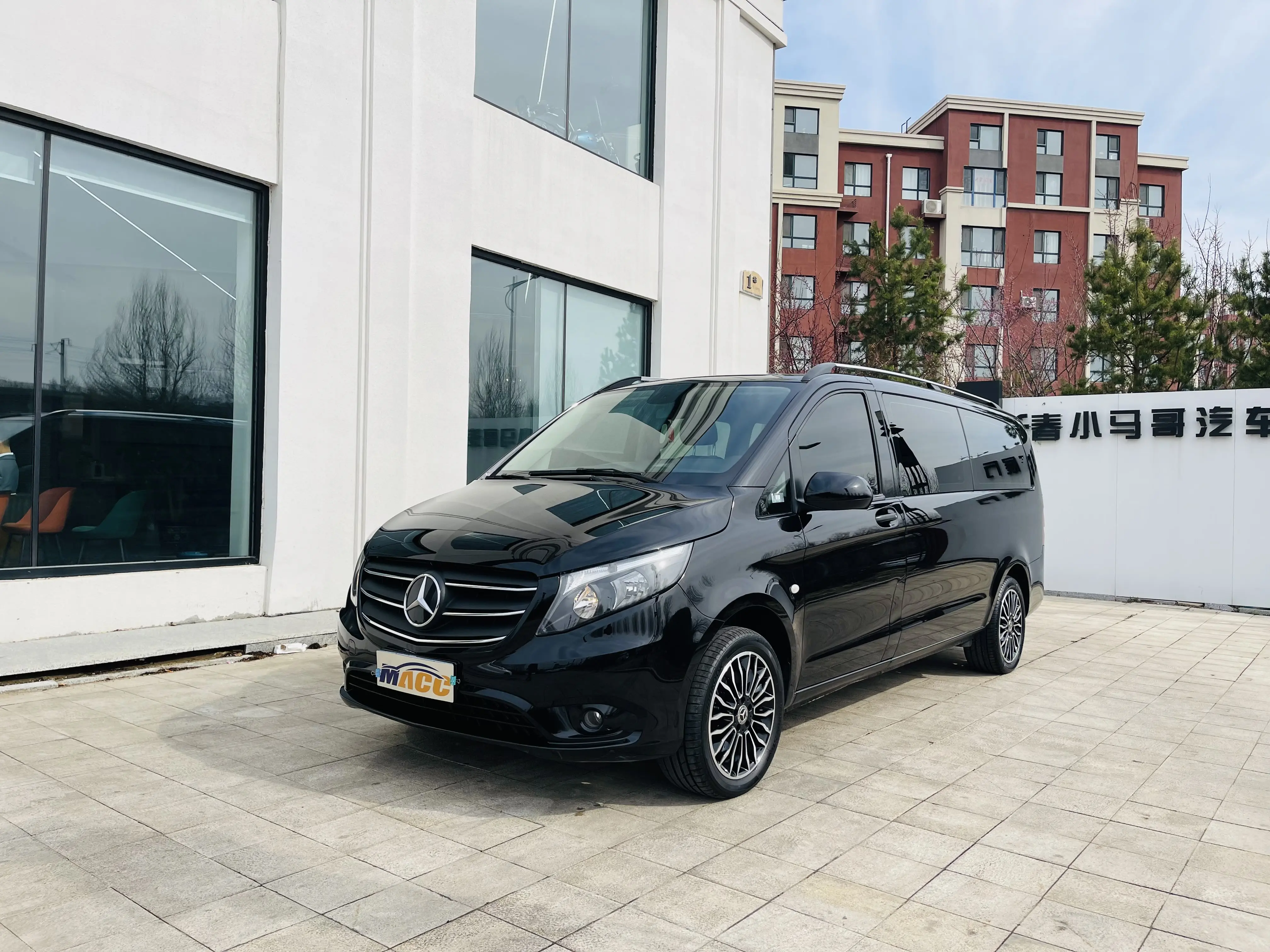 Mercedes-Benz Vito  из Китая