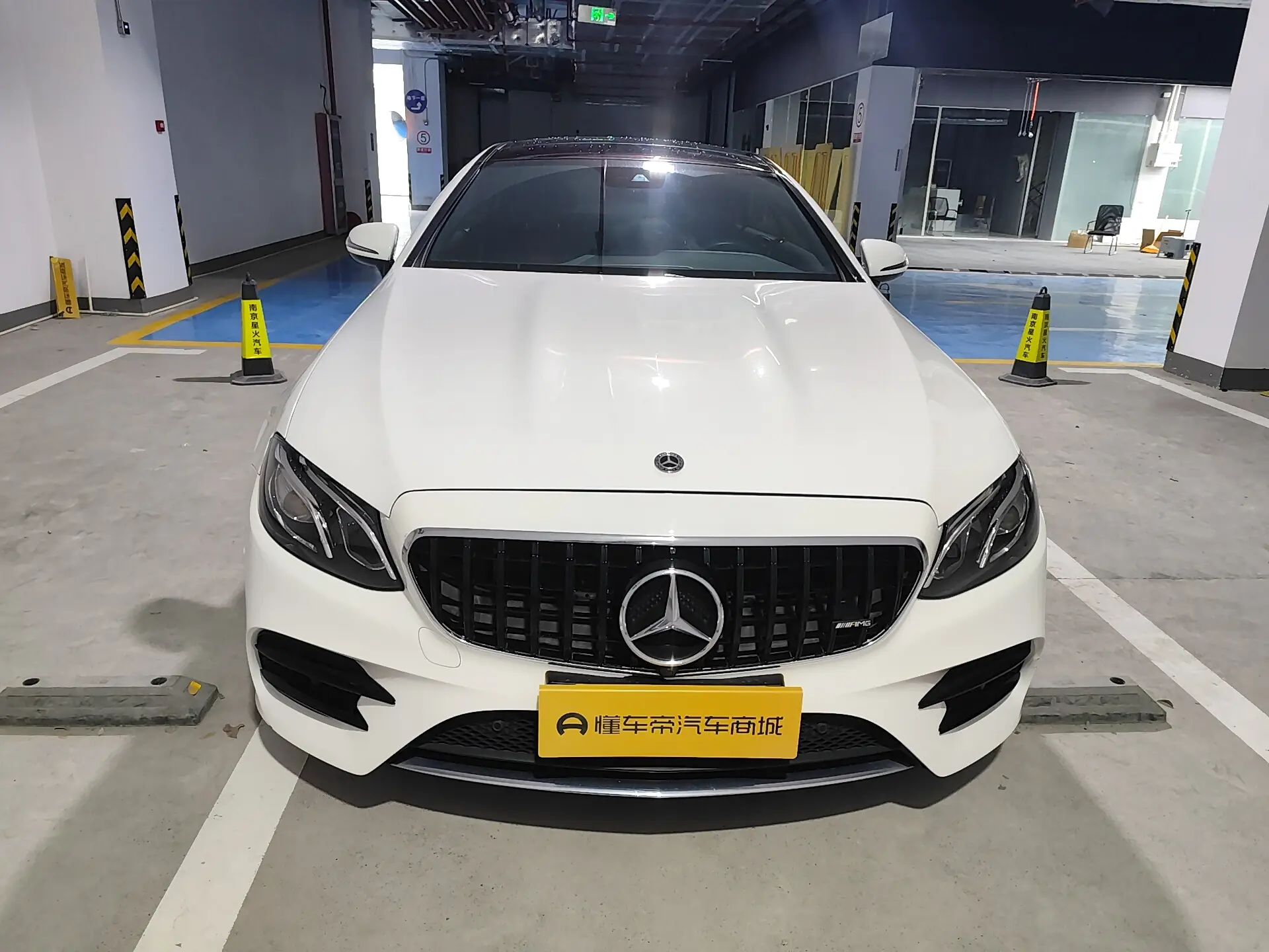 Mercedes-Benz E-Class  из Китая