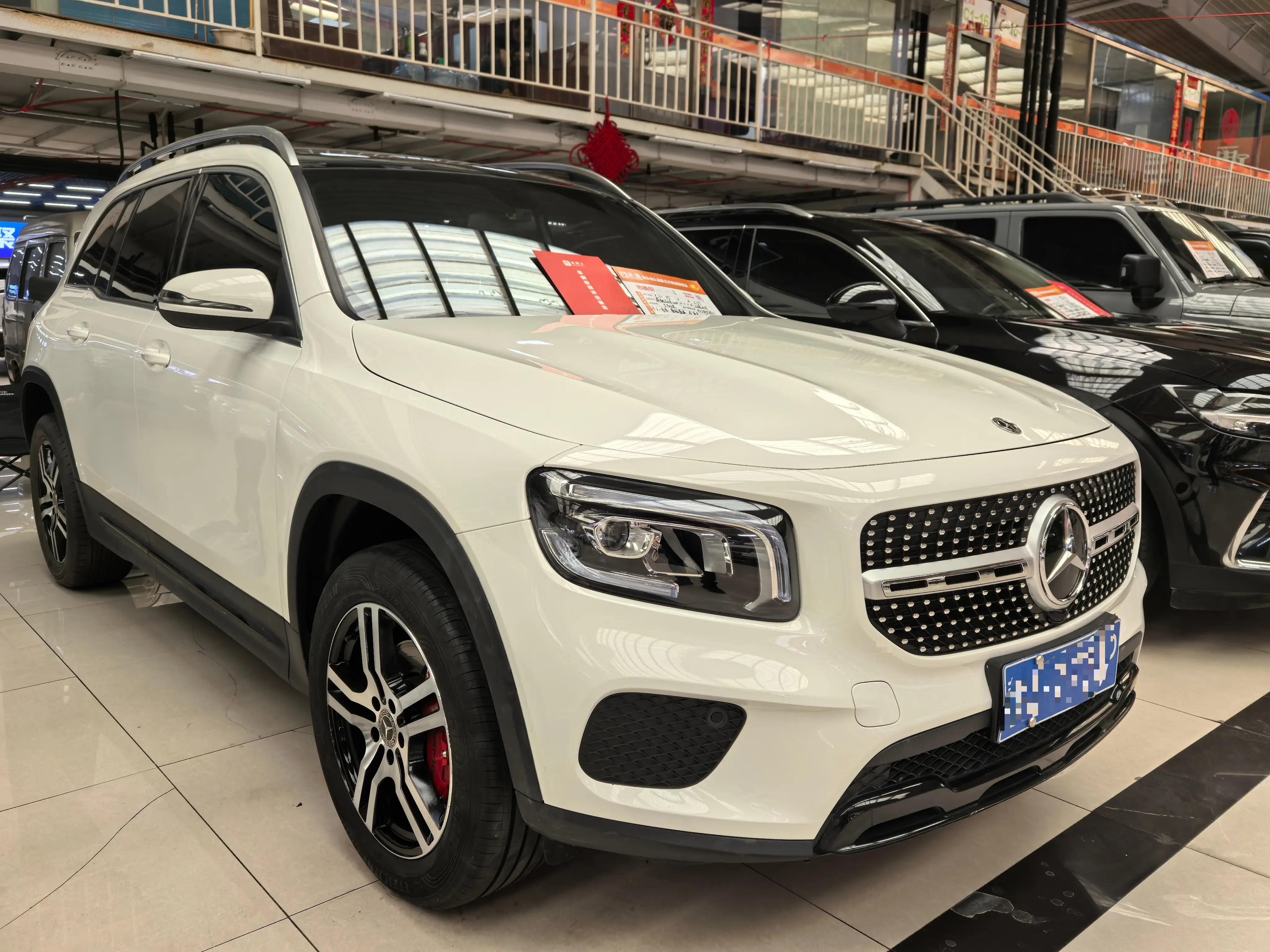 Mercedes-Benz GLB  из Китая