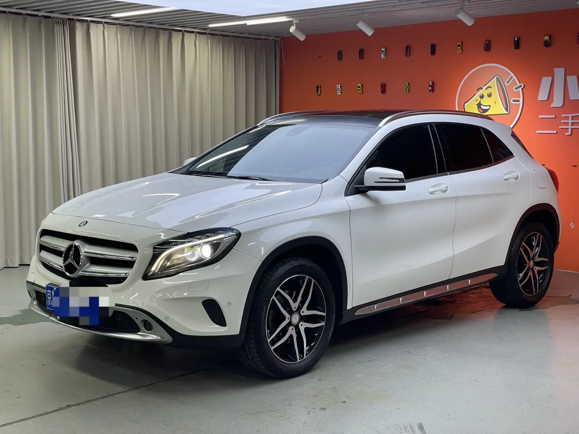 Mercedes-Benz GLA  из Китая
