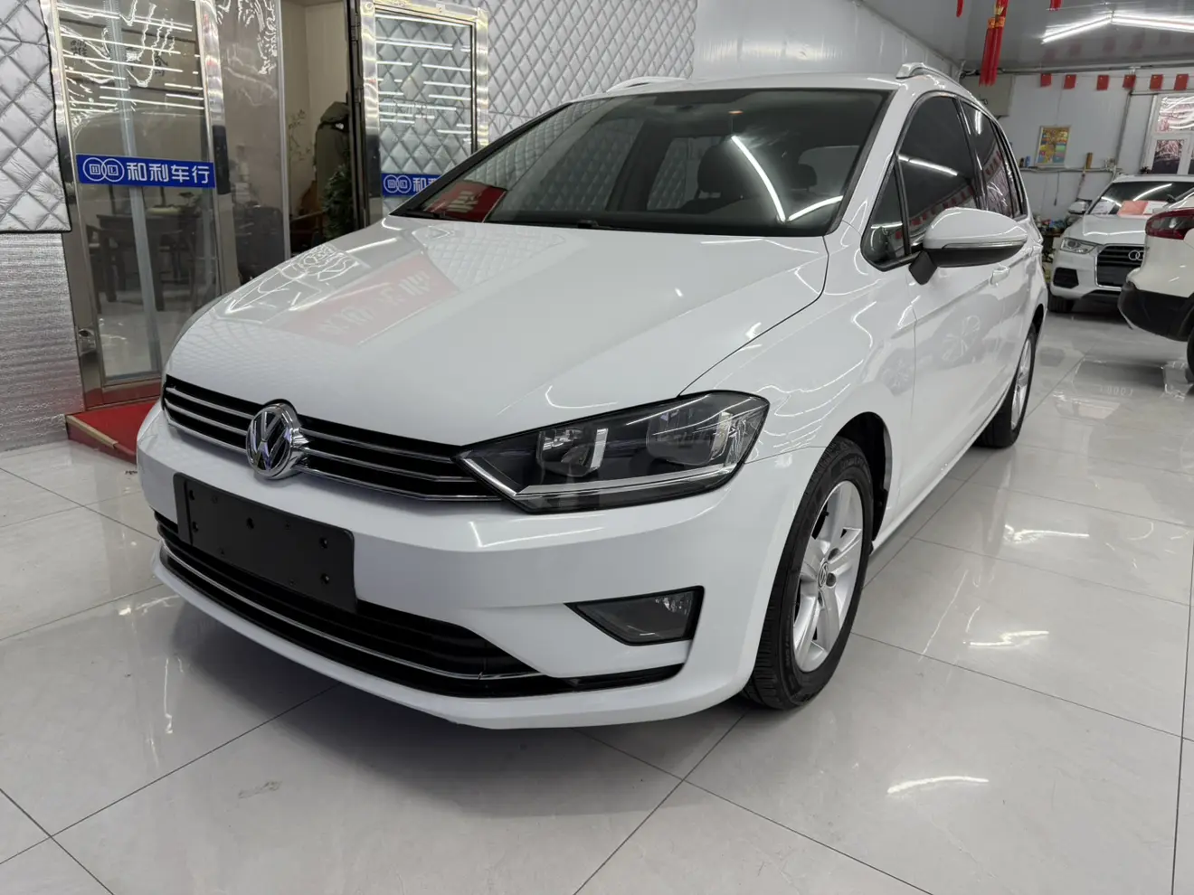 Volkswagen Golf·Jialu  из Китая