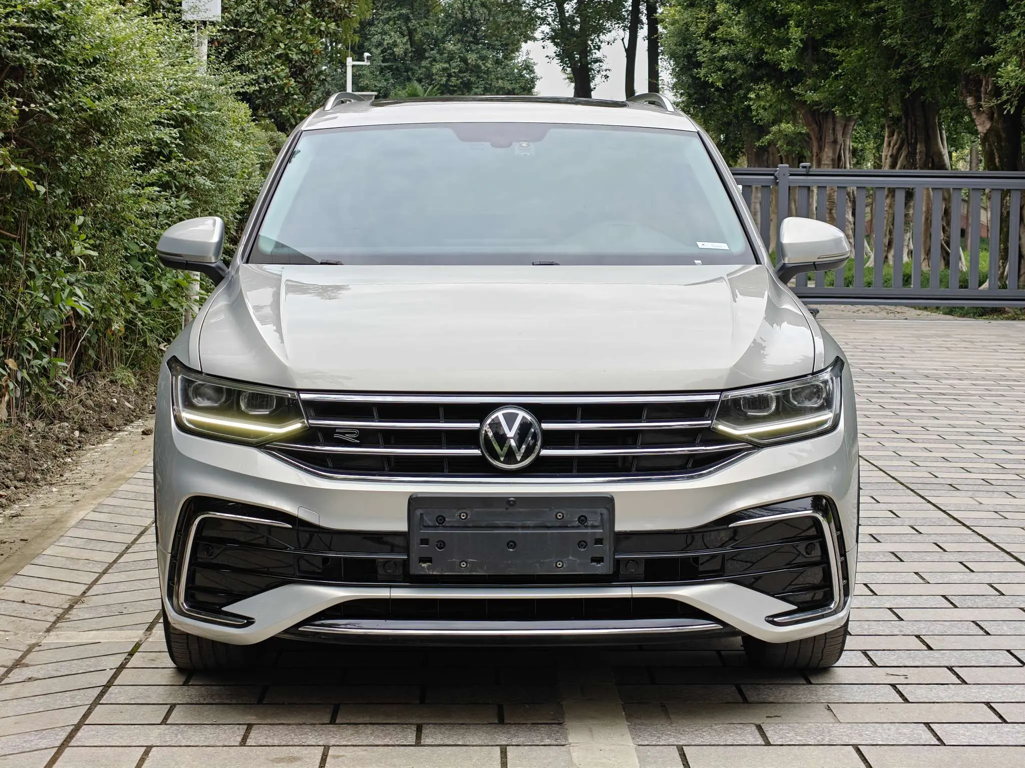 Volkswagen Tiguan L  из Китая