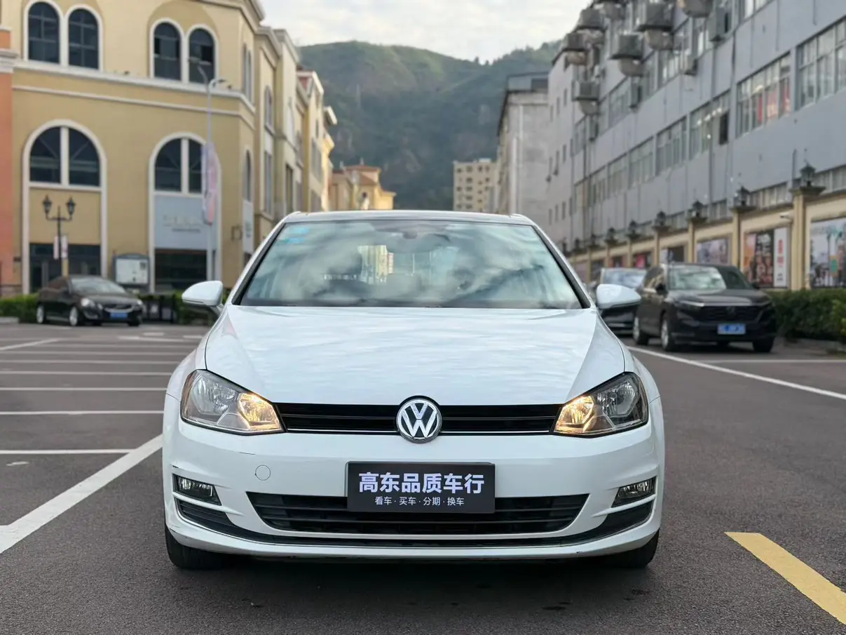 Volkswagen Golf  из Китая