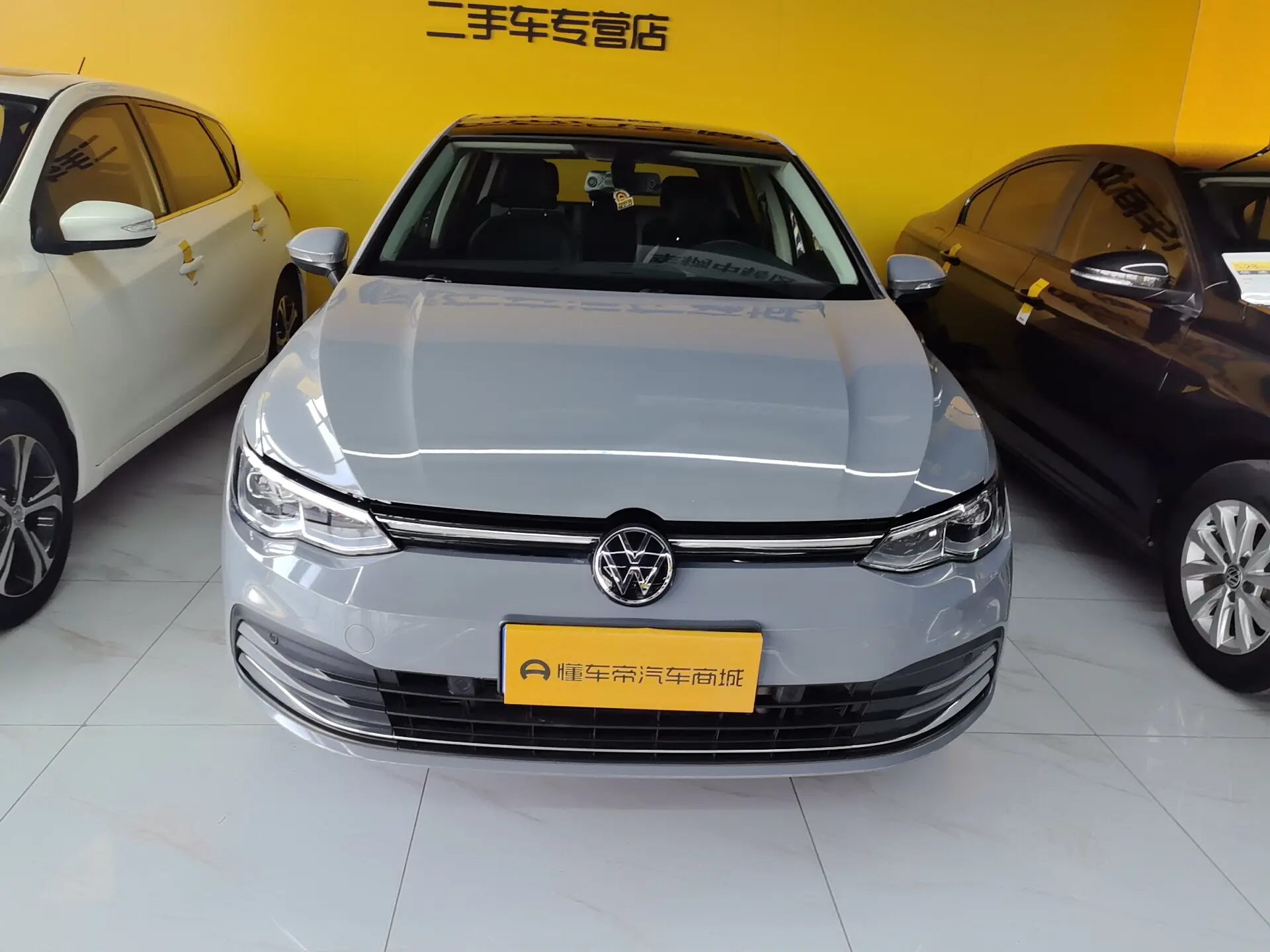 Volkswagen Golf  из Китая