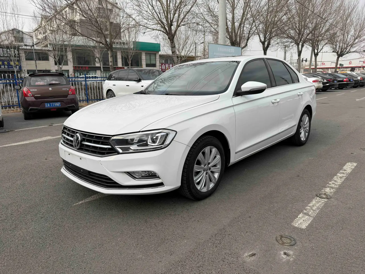 Volkswagen Bora  из Китая