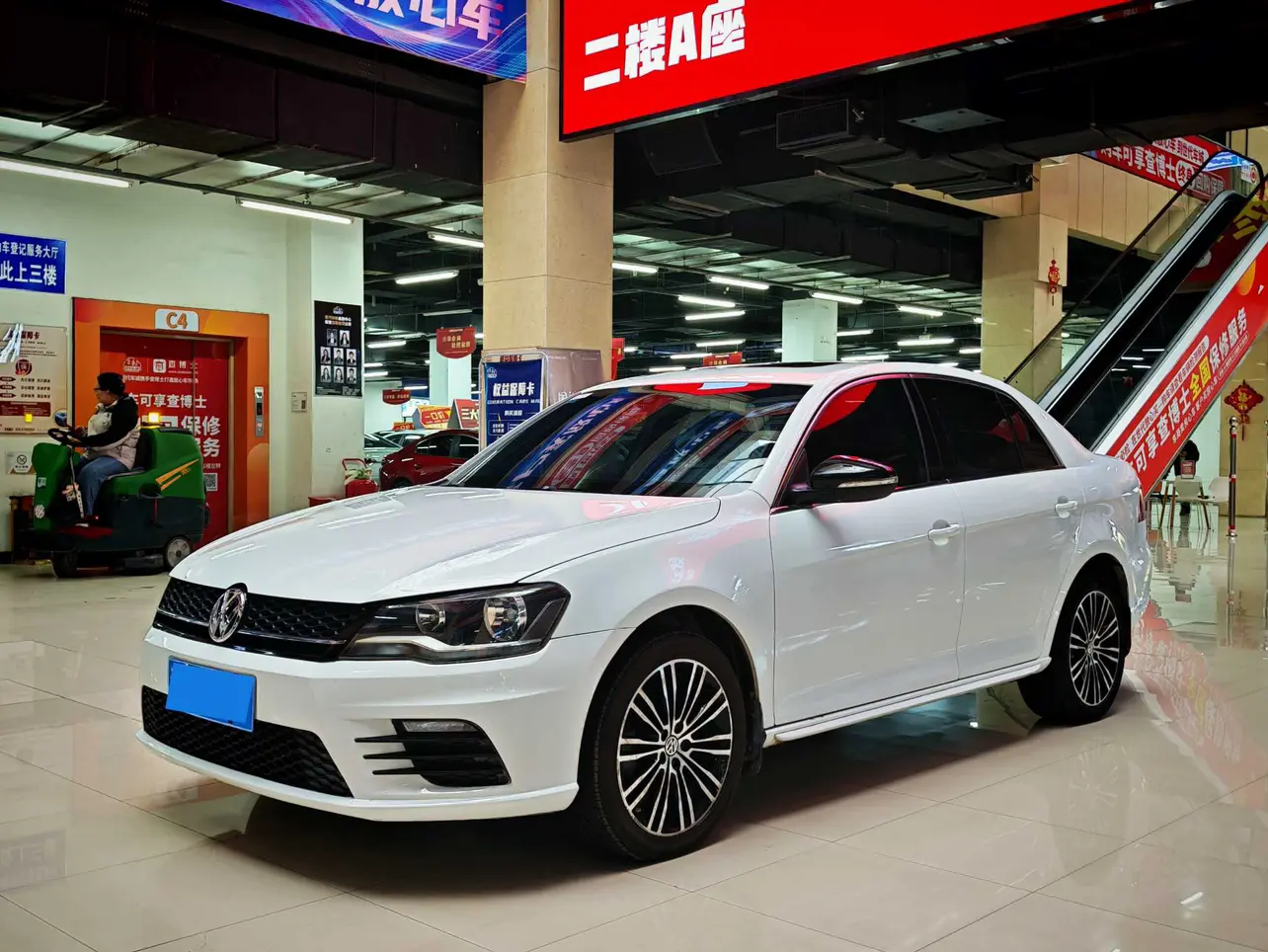 Volkswagen Bora  из Китая