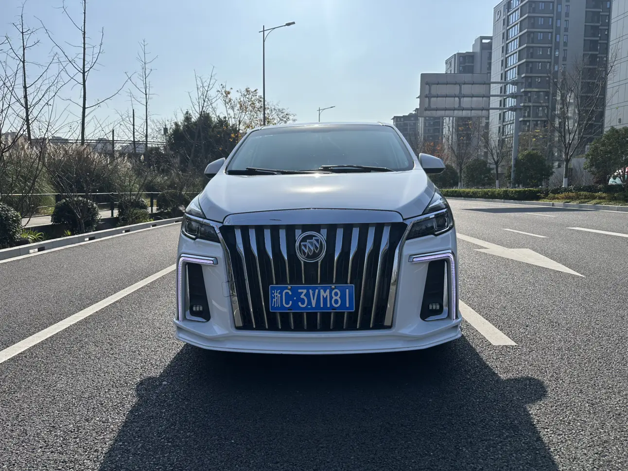 Buick GL8  из Китая