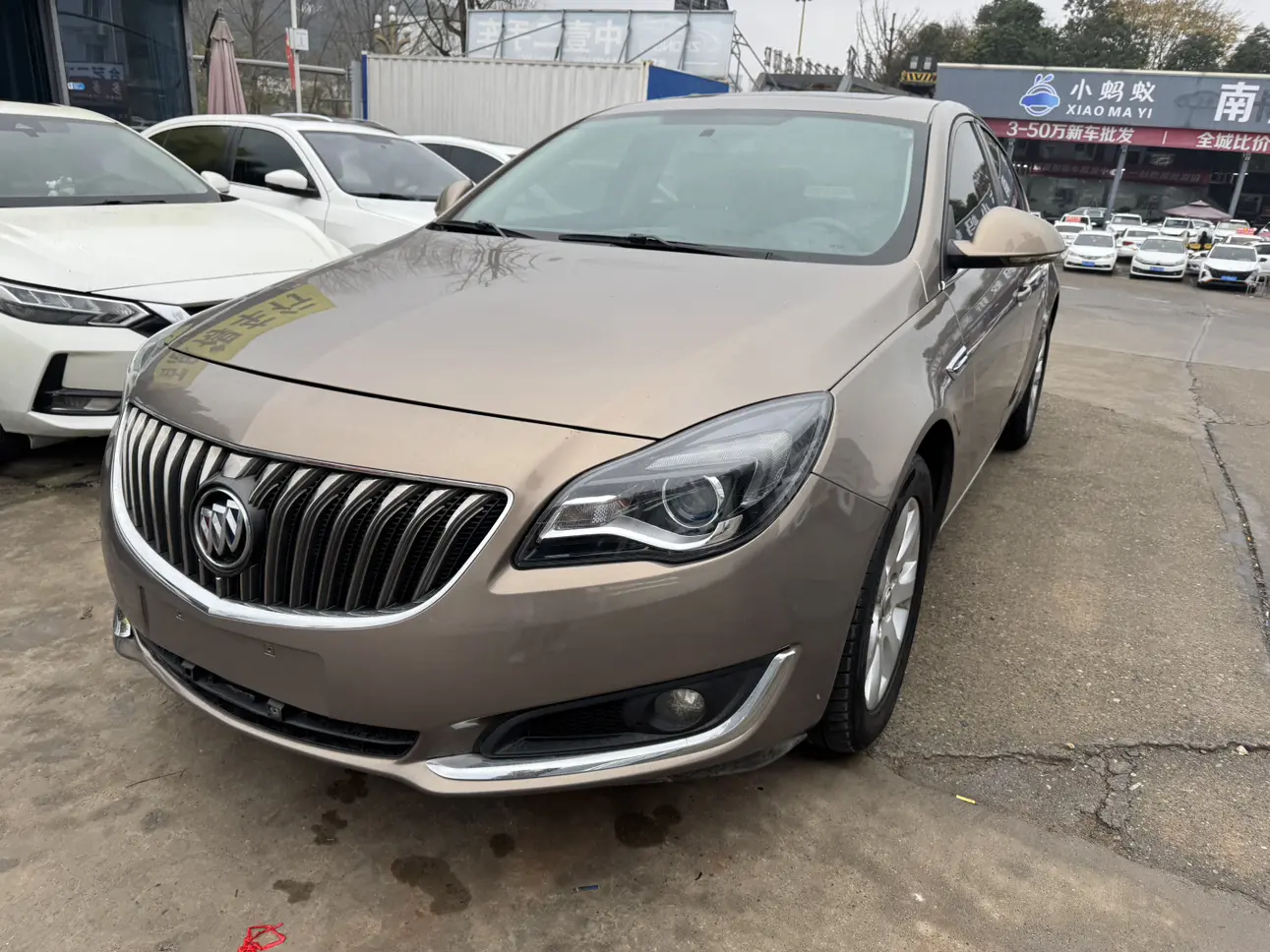 Buick Majesty  из Китая
