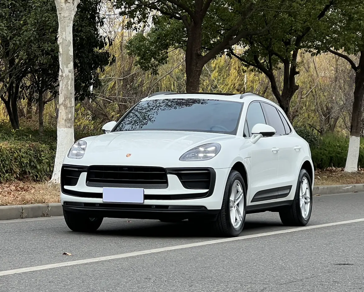 Porsche Macan  из Китая