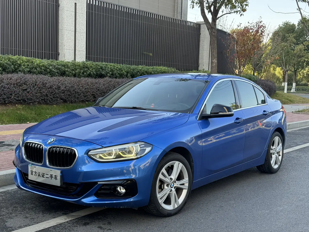 BMW 1 Series  из Китая