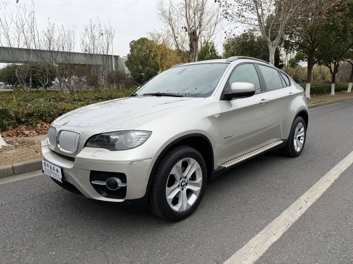 BMW X6  из Китая