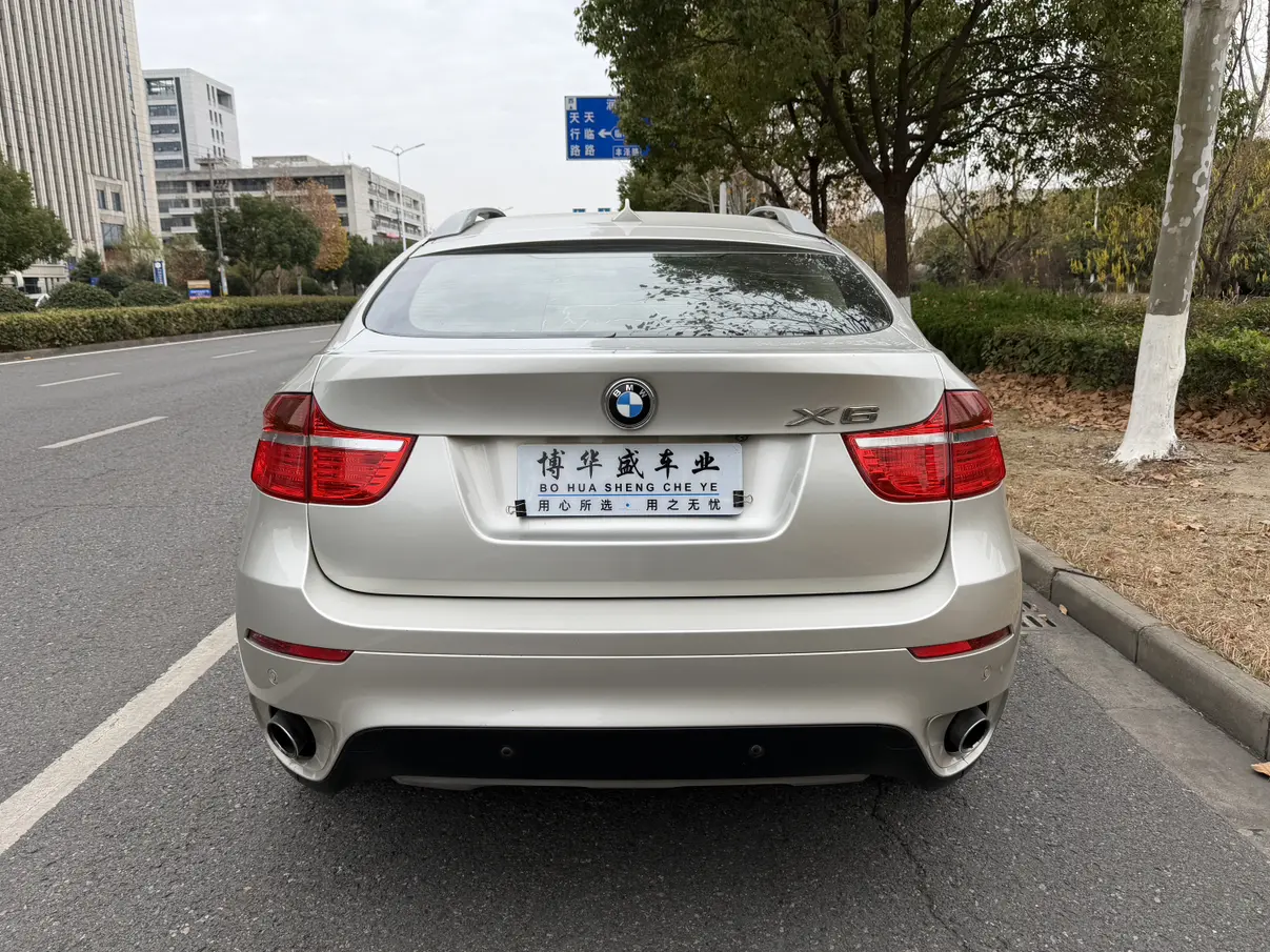 BMW X6  из Китая