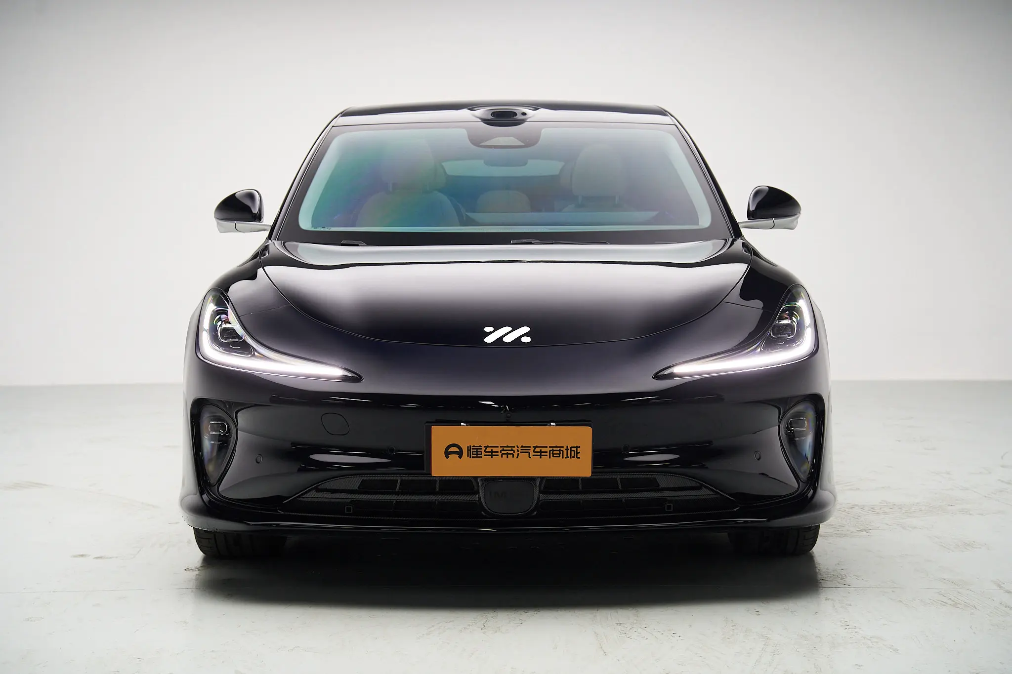 Zhiji L6  из Китая