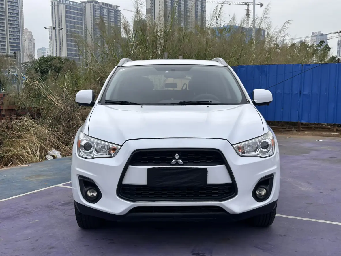 Mitsubishi Jinxuan ASX  из Китая