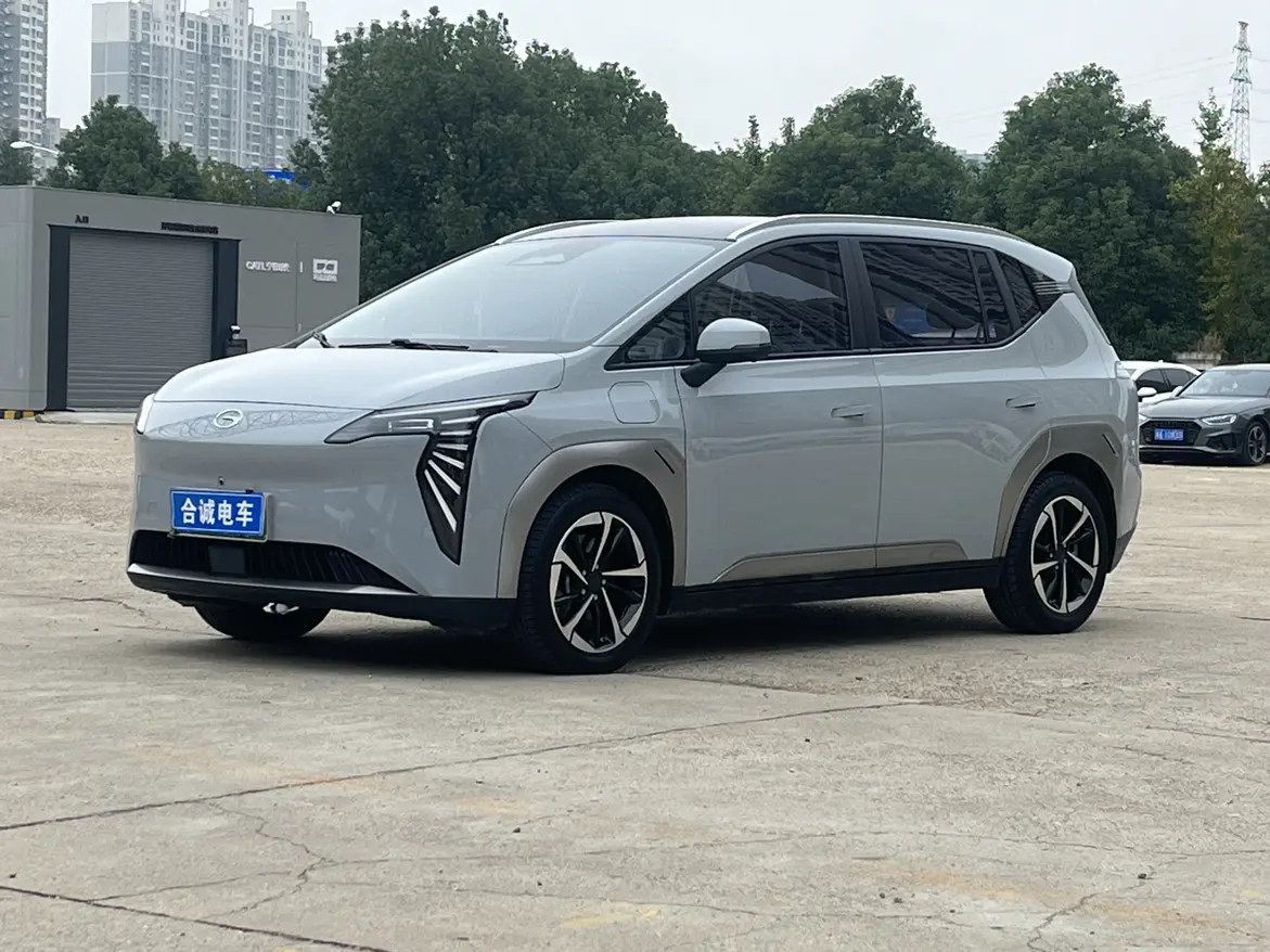 AION Y  из Китая