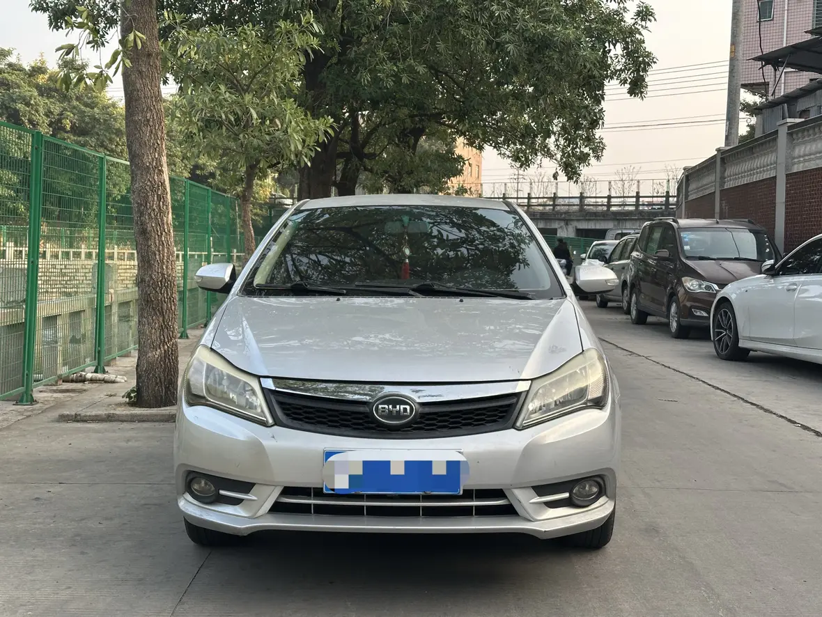BYD F3  из Китая