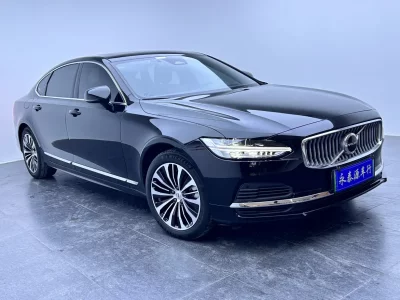 Volvo S90 PHEV