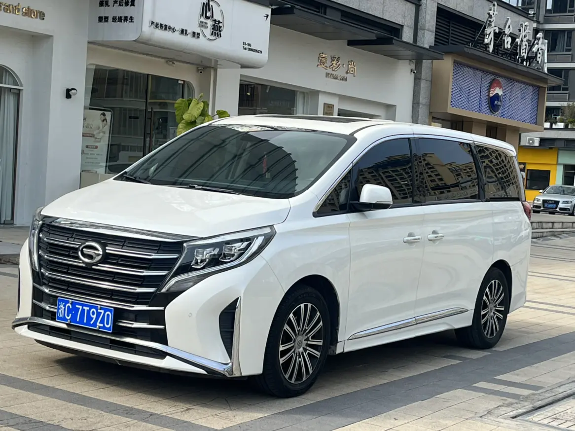 GAC Trumpchi M8  из Китая
