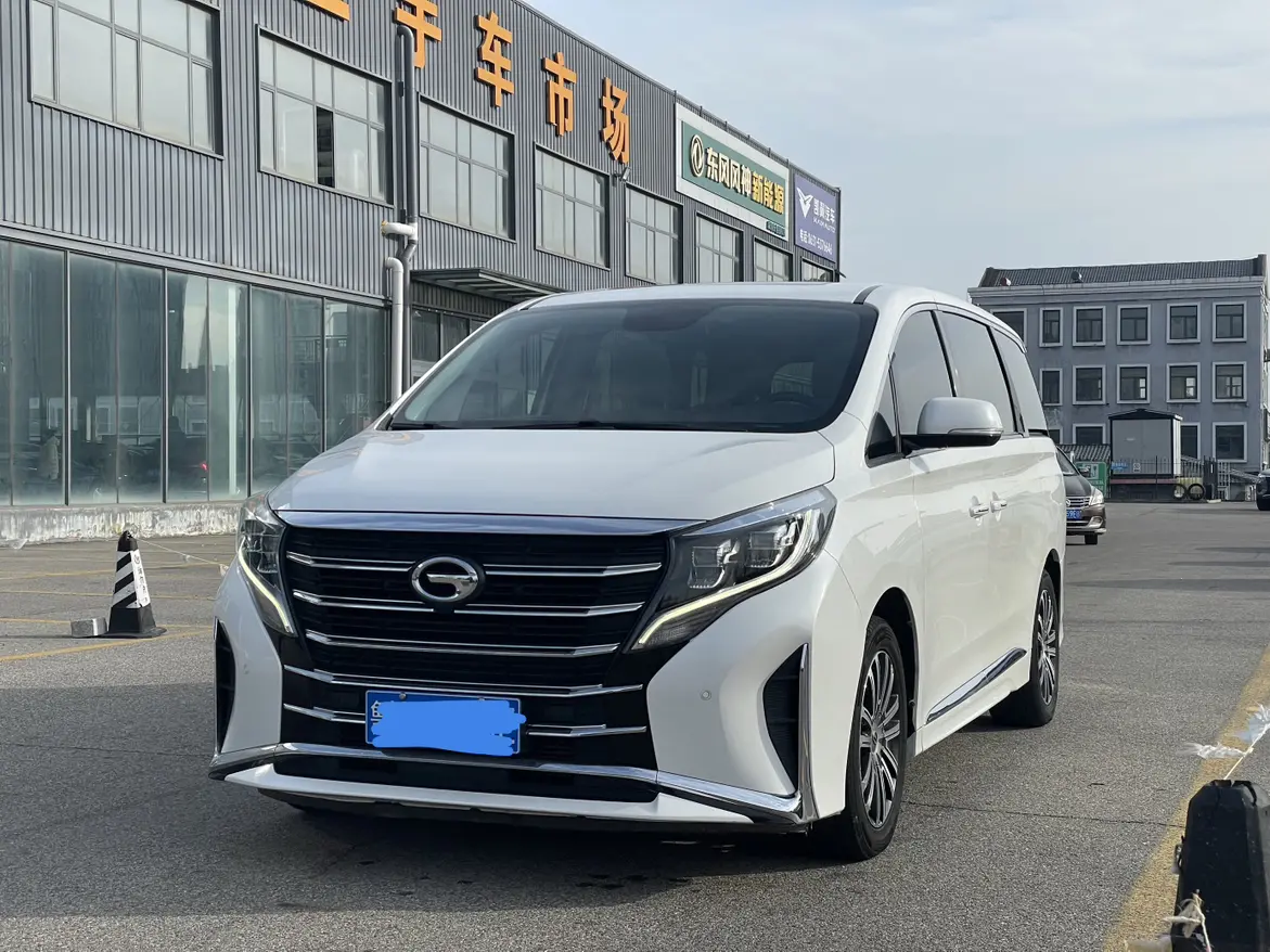 GAC Trumpchi M8  из Китая