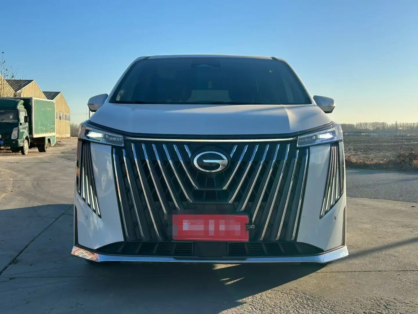 GAC Trumpchi M8  из Китая