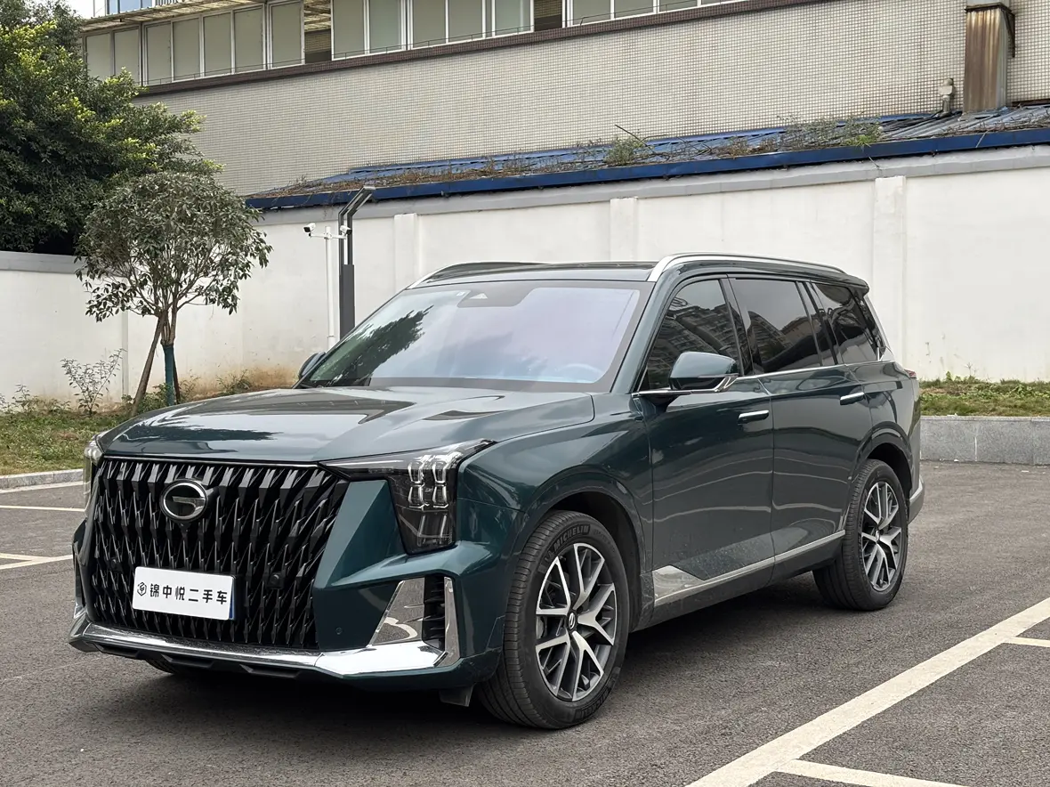 GAC Trumpchi GS8  из Китая