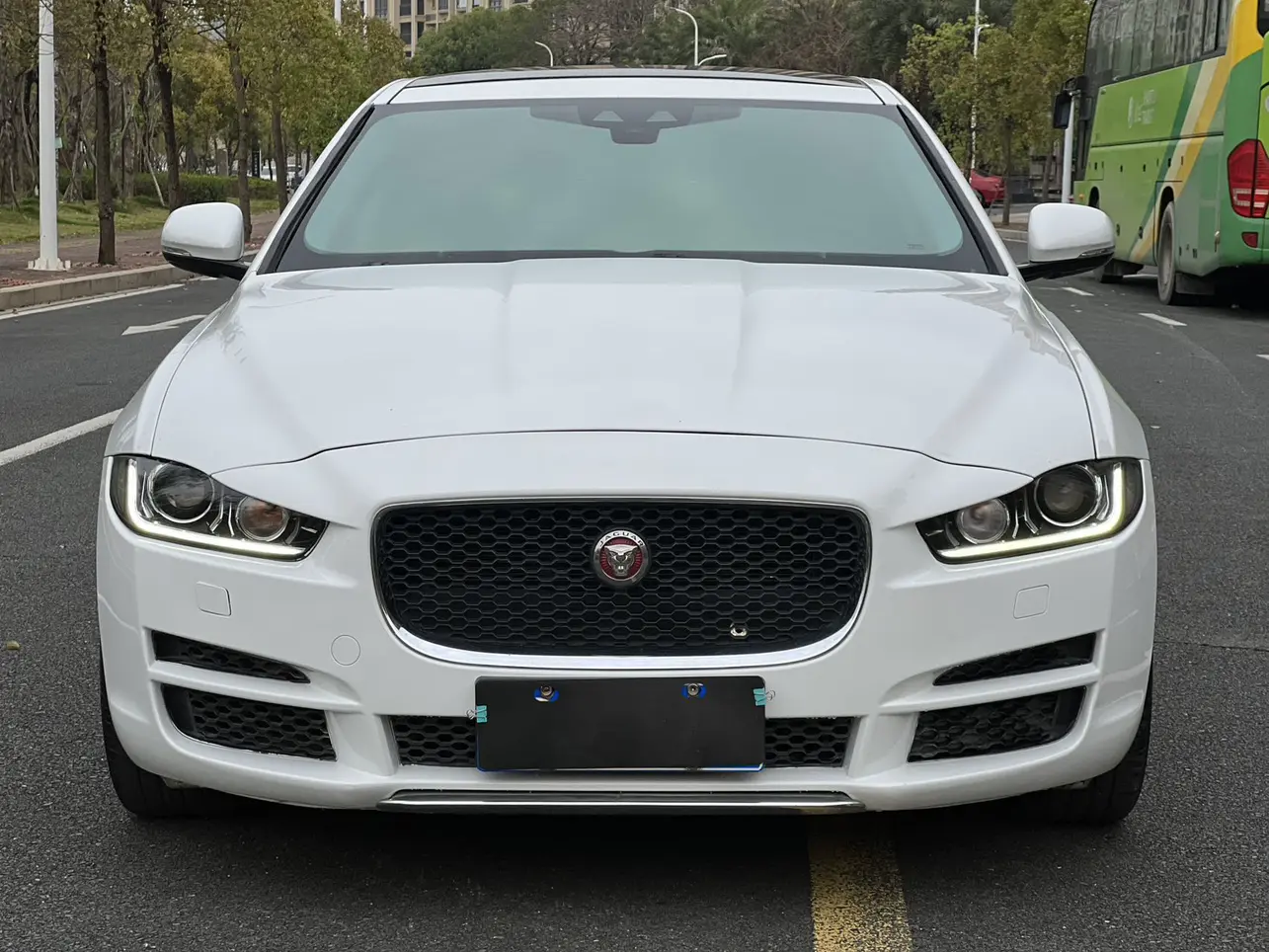 Jaguar XEL  из Китая