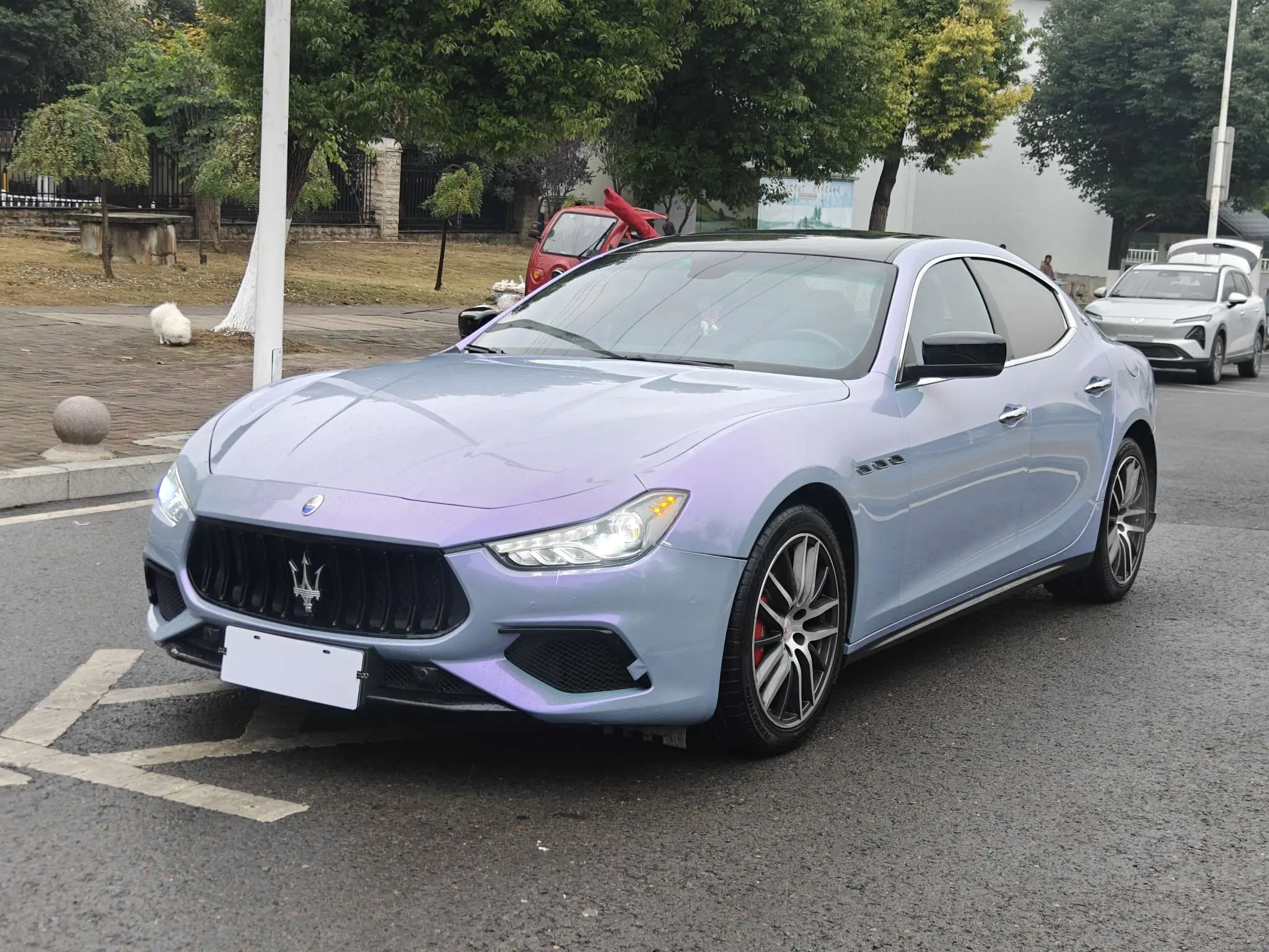 Maserati Ghibli  из Китая