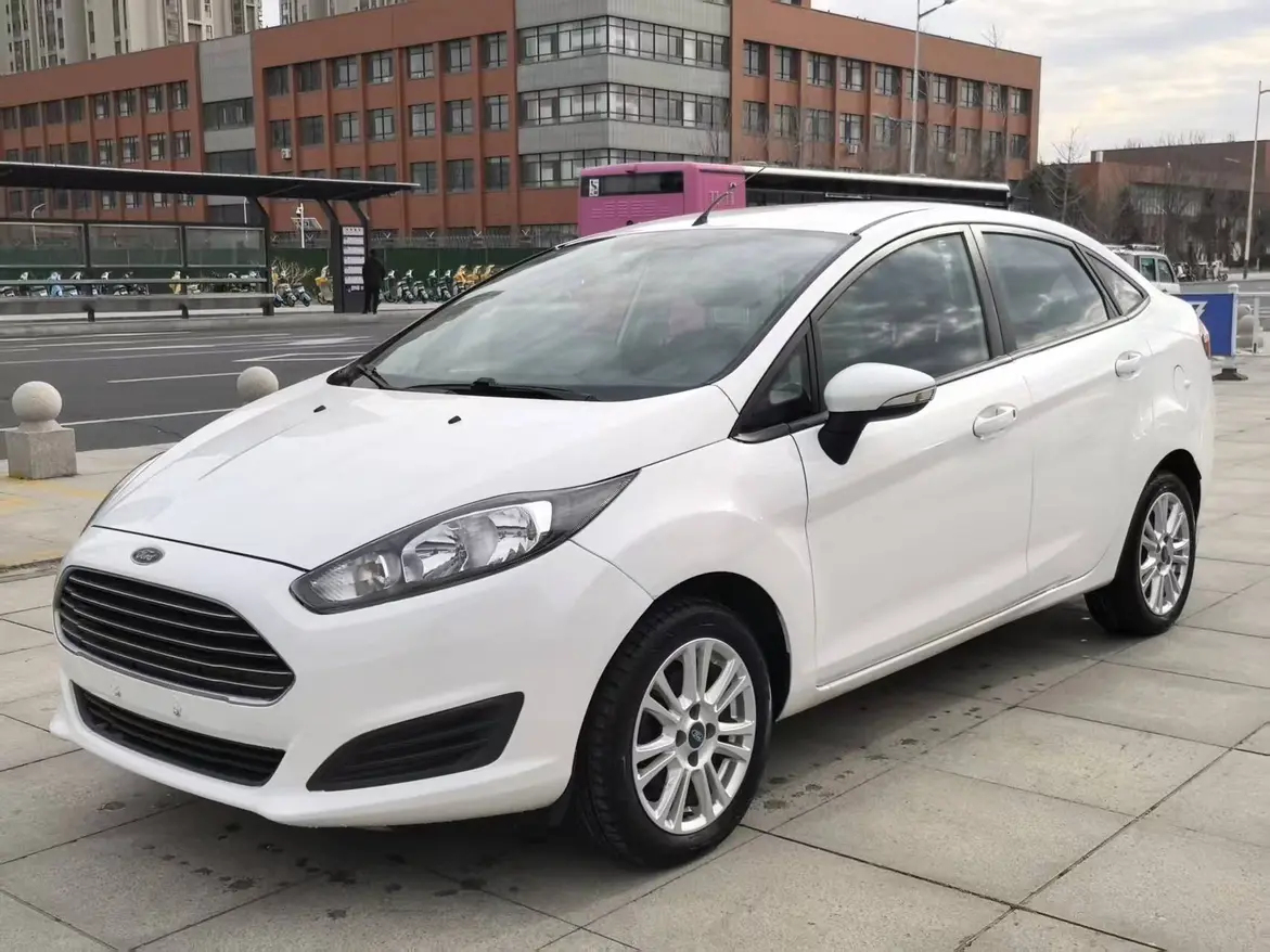 Ford Carnival  из Китая