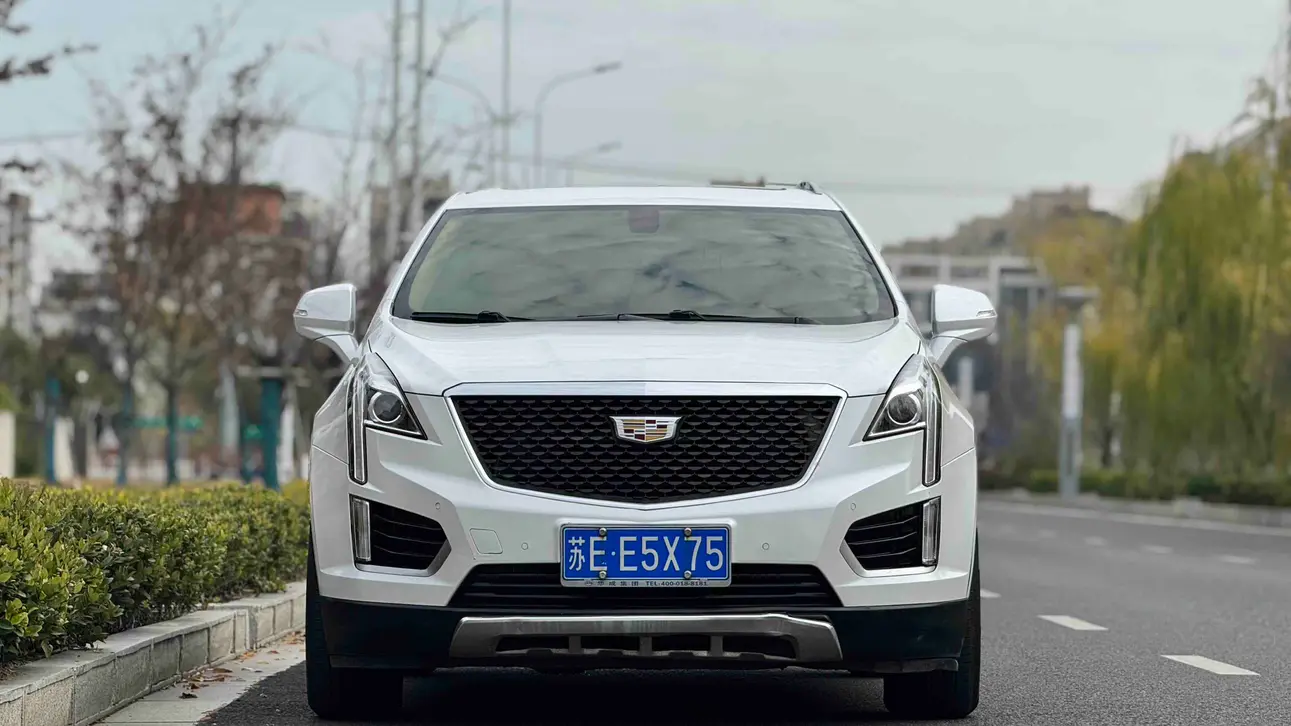 Cadillac XT5  из Китая