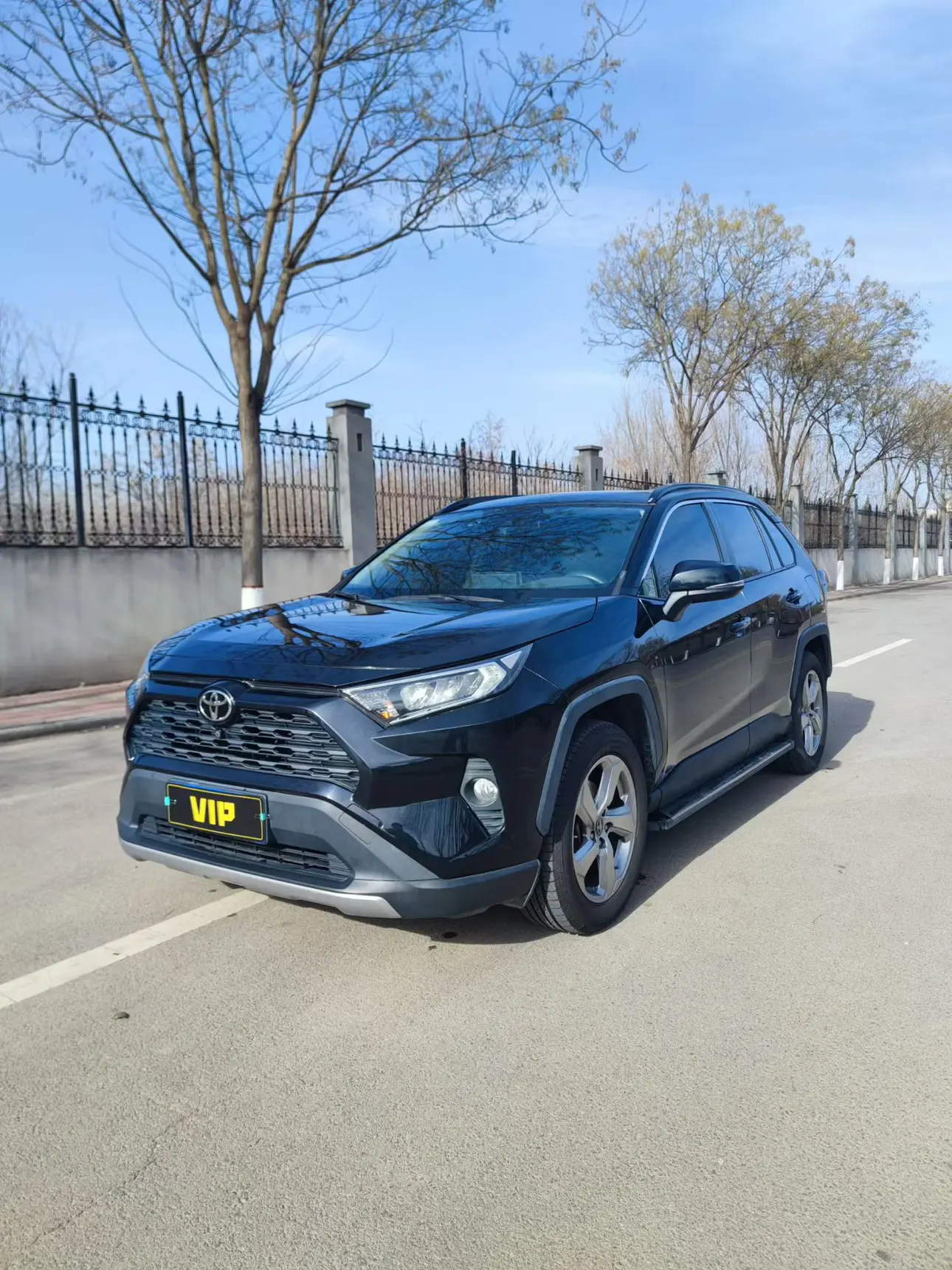Toyota RAV4  из Китая