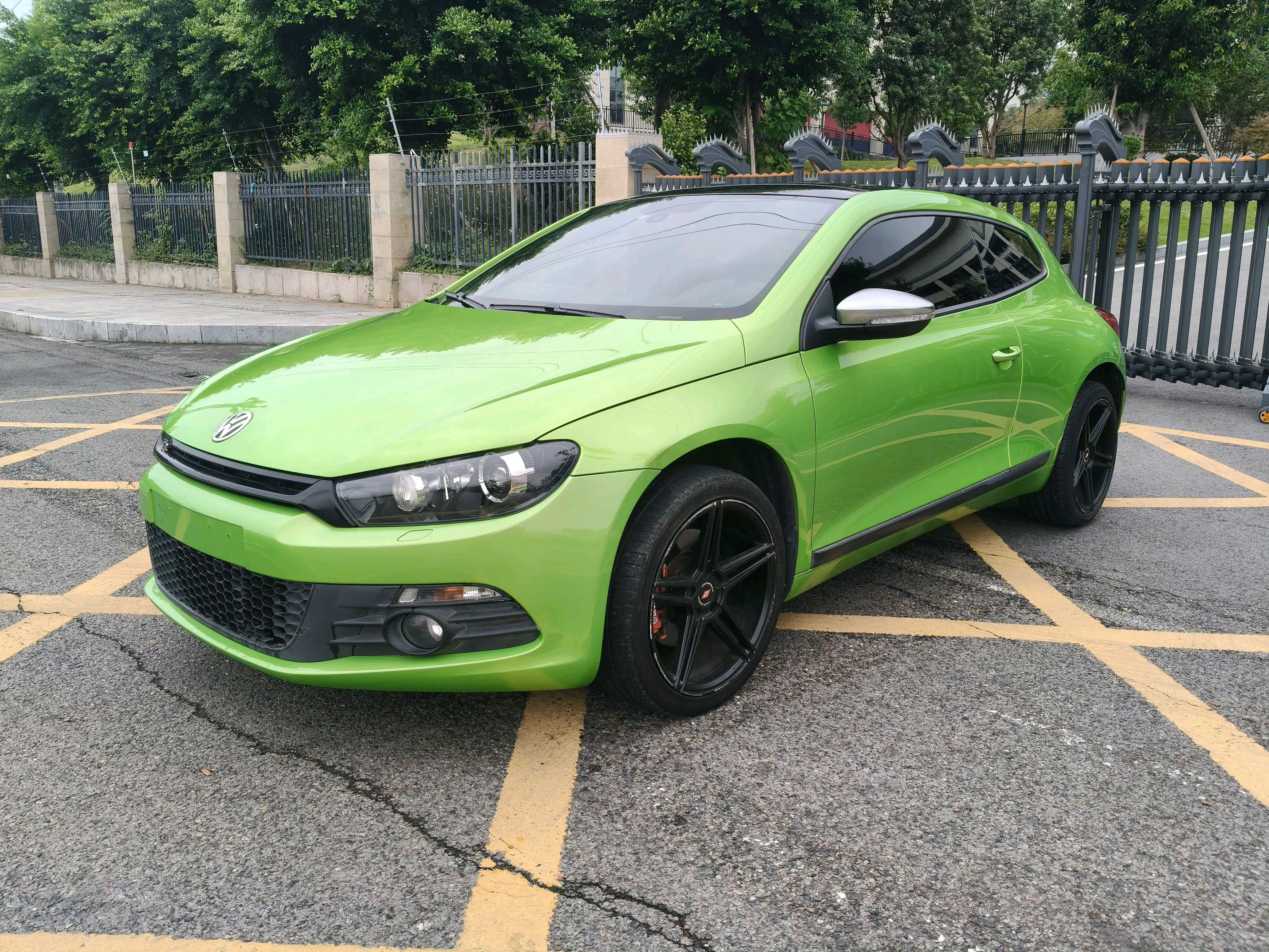 Volkswagen Scirocco  из Китая