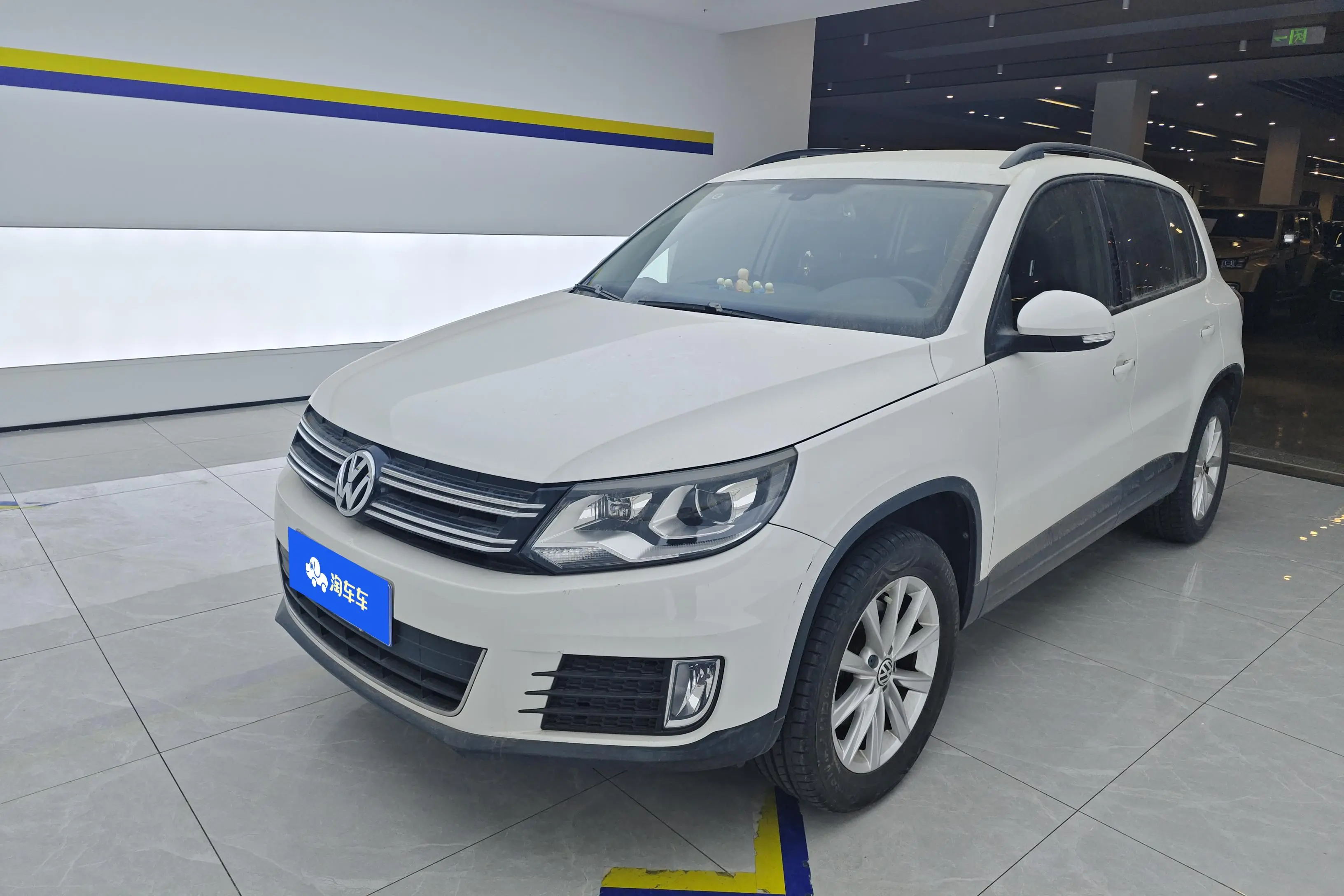 Volkswagen Tiguan  из Китая