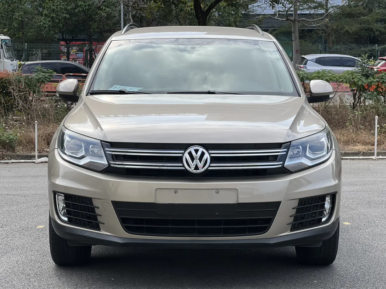 Volkswagen Tiguan  из Китая