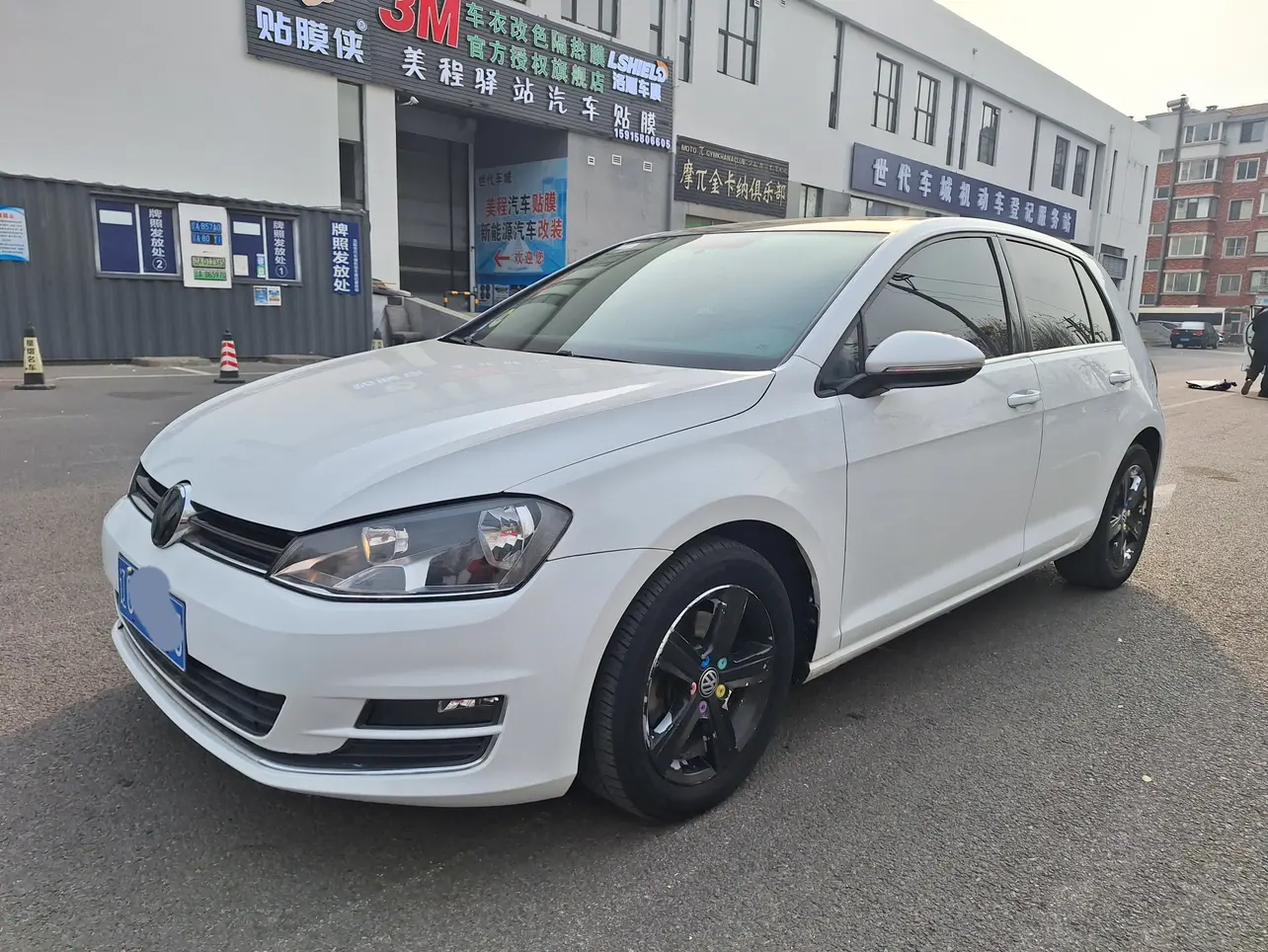 Volkswagen Golf  из Китая